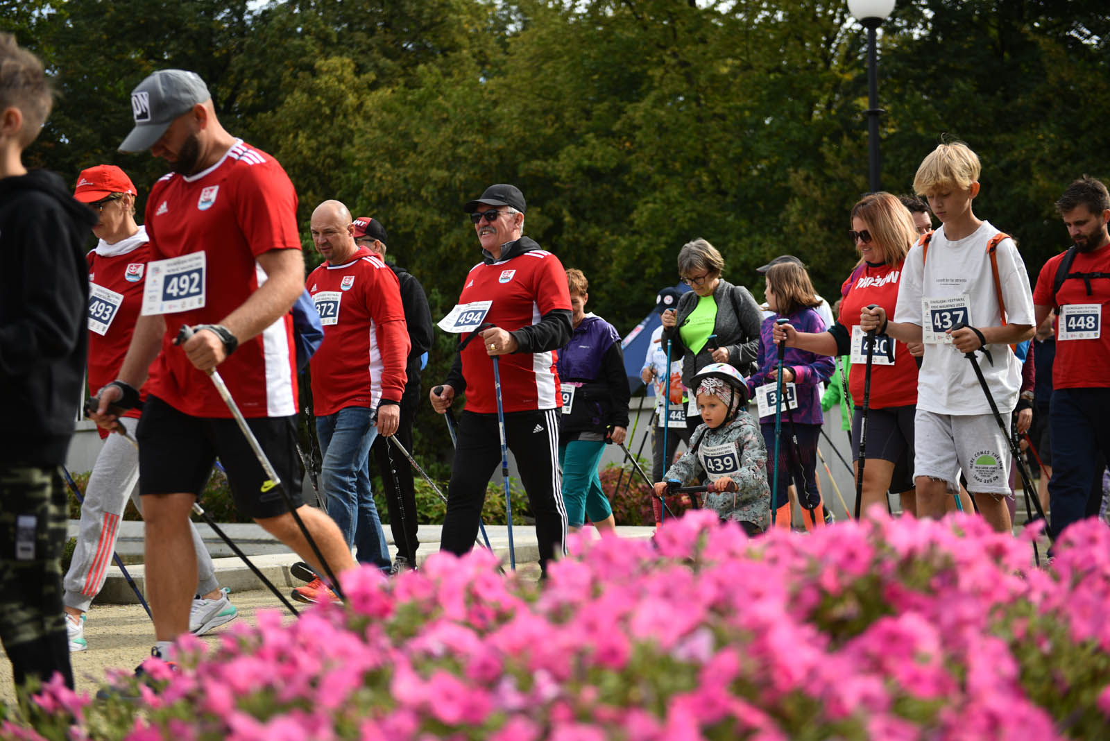Ponad 200 chętnych na Dolnośląskim Festiwalu Nordic Walking