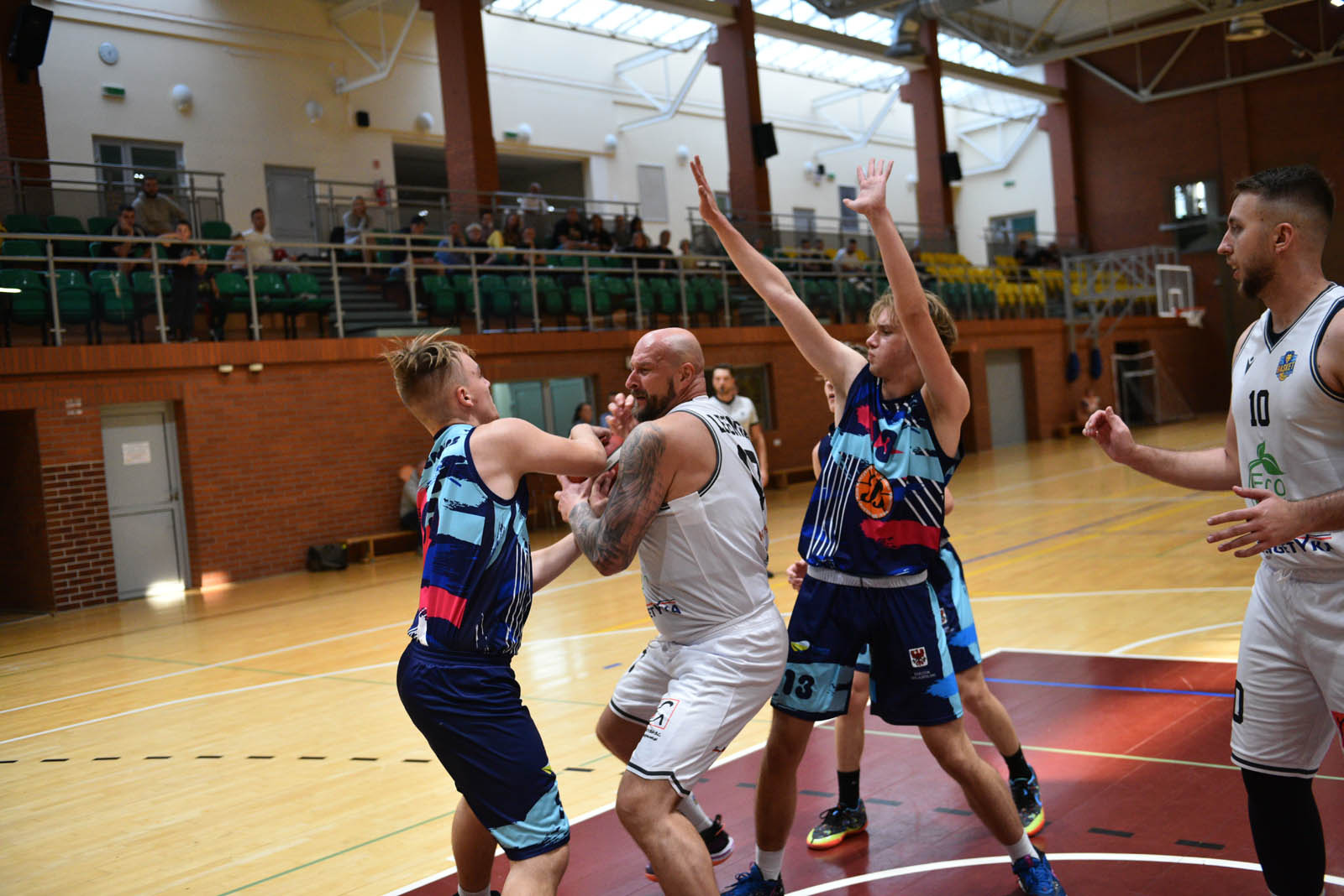 Zwycięstwo KS Basket Legnica dobrym znakiem na początek sezonu