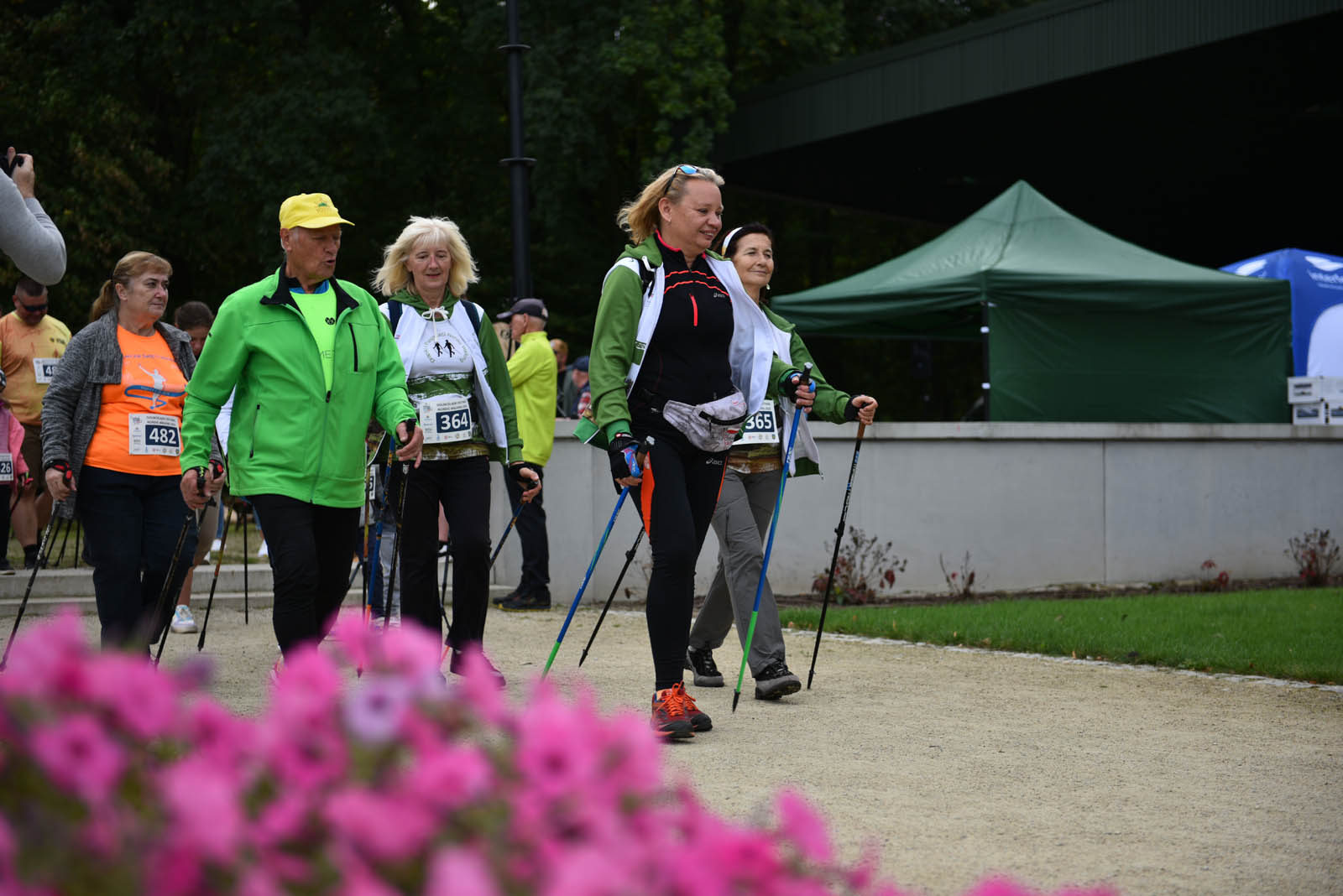 Ponad 200 chętnych na Dolnośląskim Festiwalu Nordic Walking
