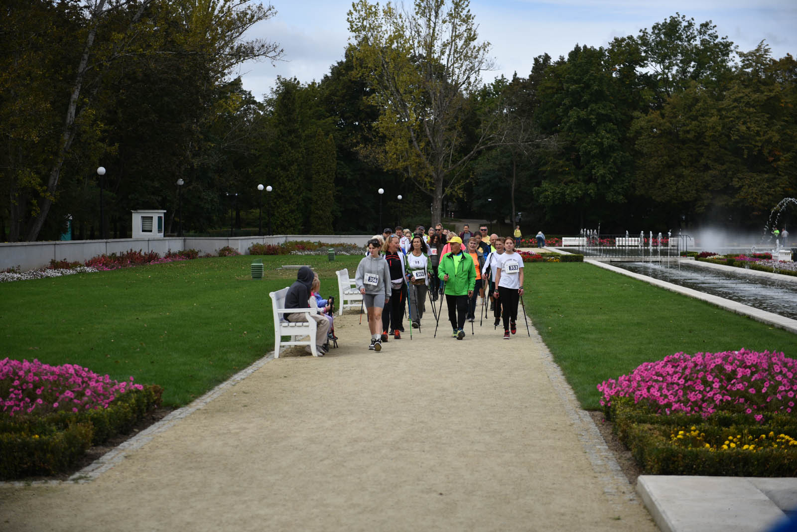 Ponad 200 chętnych na Dolnośląskim Festiwalu Nordic Walking