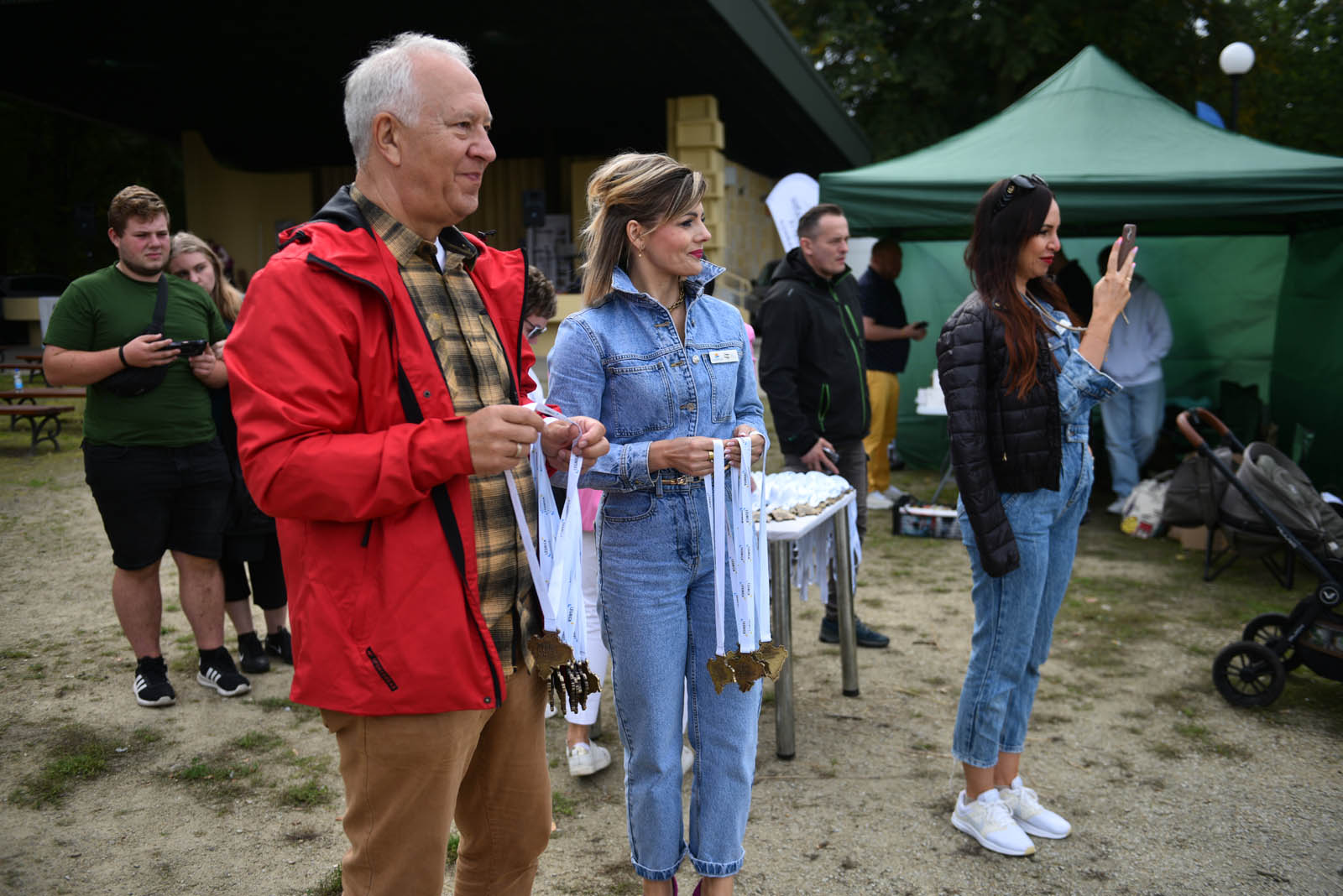 Ponad 200 chętnych na Dolnośląskim Festiwalu Nordic Walking