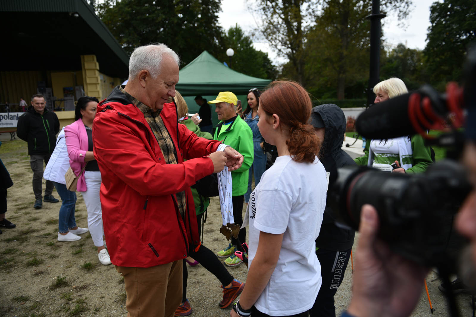 Ponad 200 chętnych na Dolnośląskim Festiwalu Nordic Walking