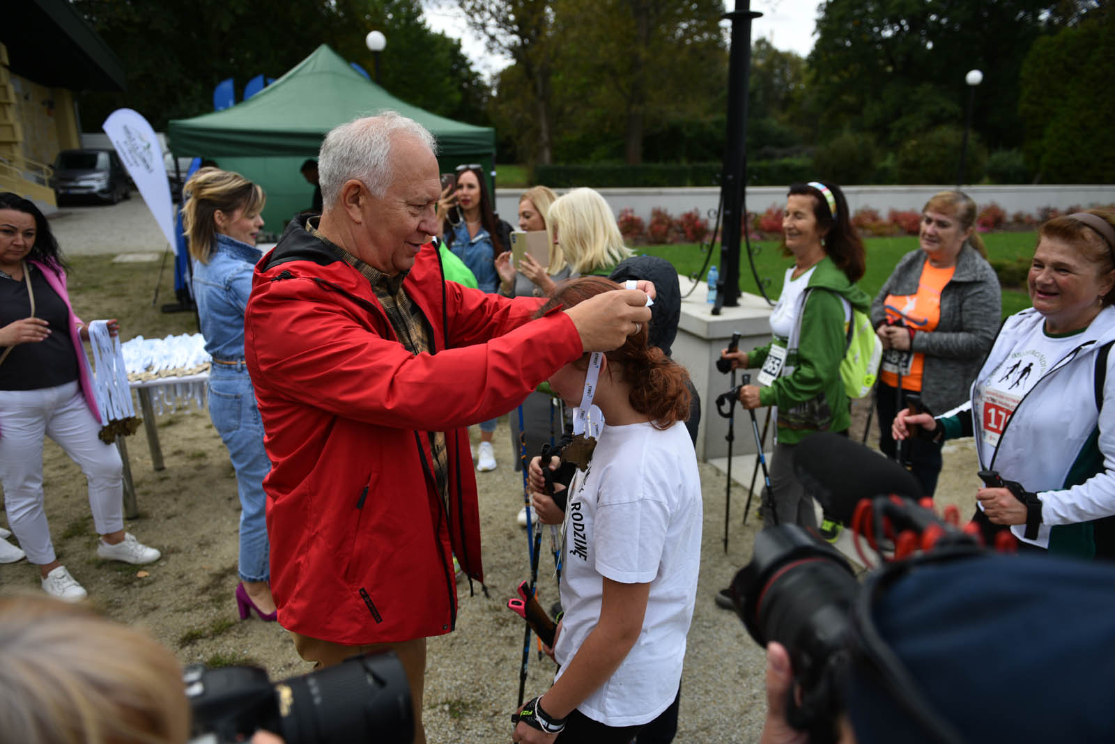 Ponad 200 chętnych na Dolnośląskim Festiwalu Nordic Walking