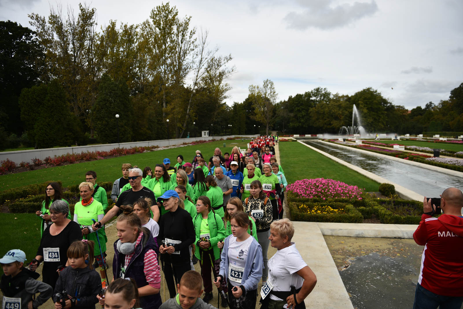 Ponad 200 chętnych na Dolnośląskim Festiwalu Nordic Walking