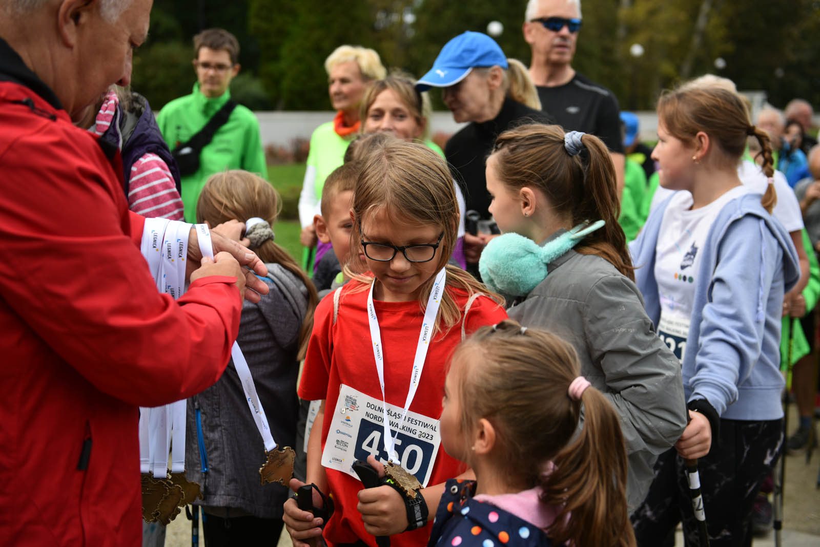 Ponad 200 chętnych na Dolnośląskim Festiwalu Nordic Walking