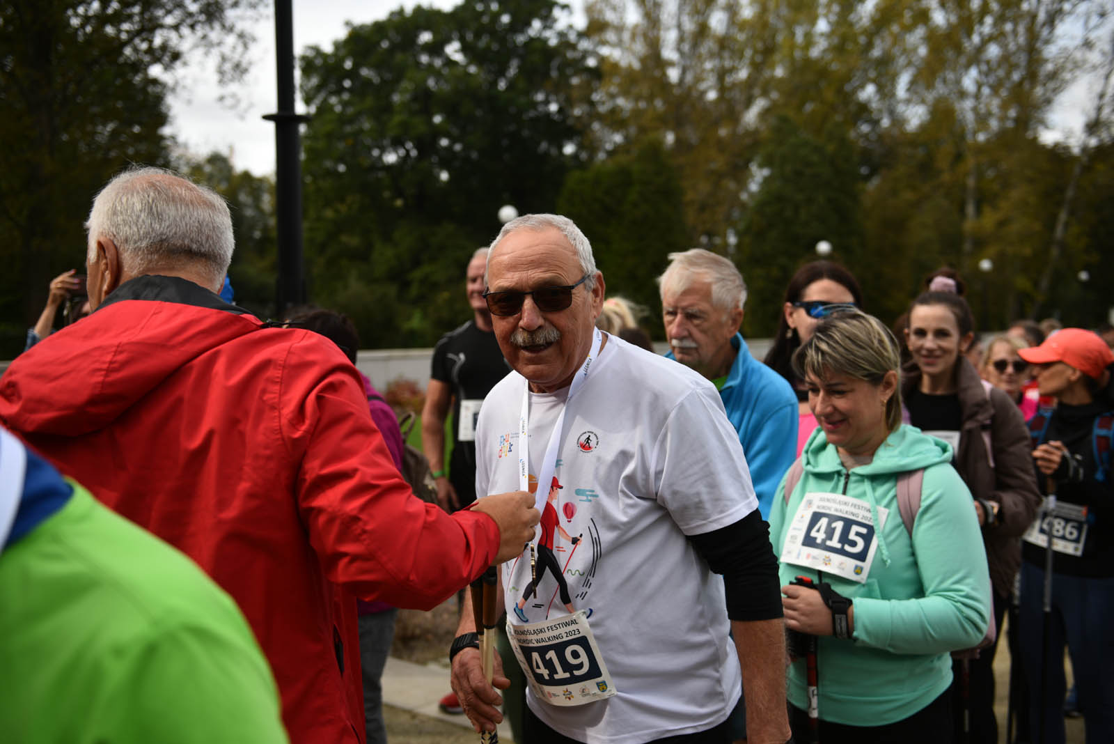 Ponad 200 chętnych na Dolnośląskim Festiwalu Nordic Walking