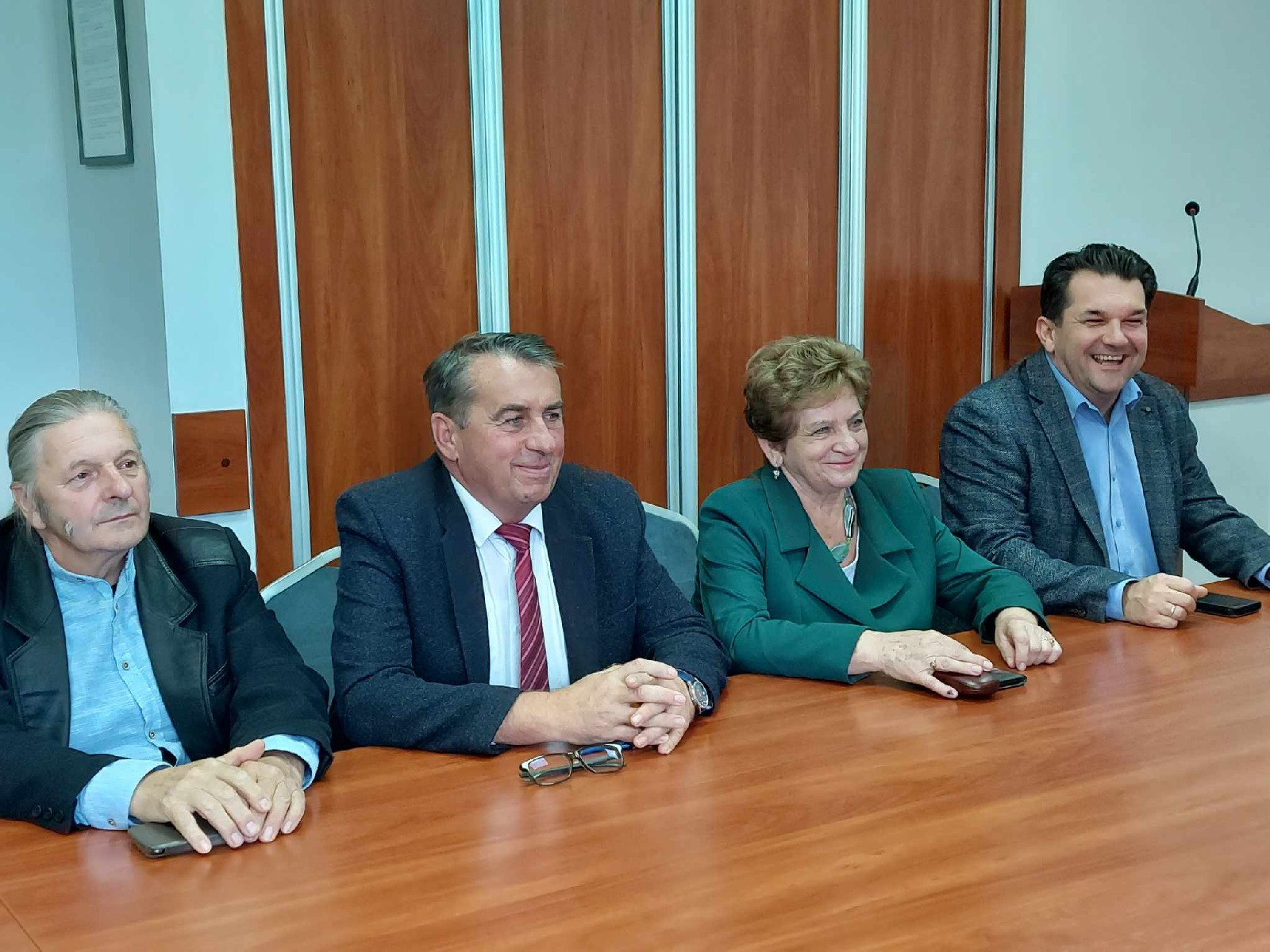 Podpisanie umów na remont kolejnych dróg powiatowych