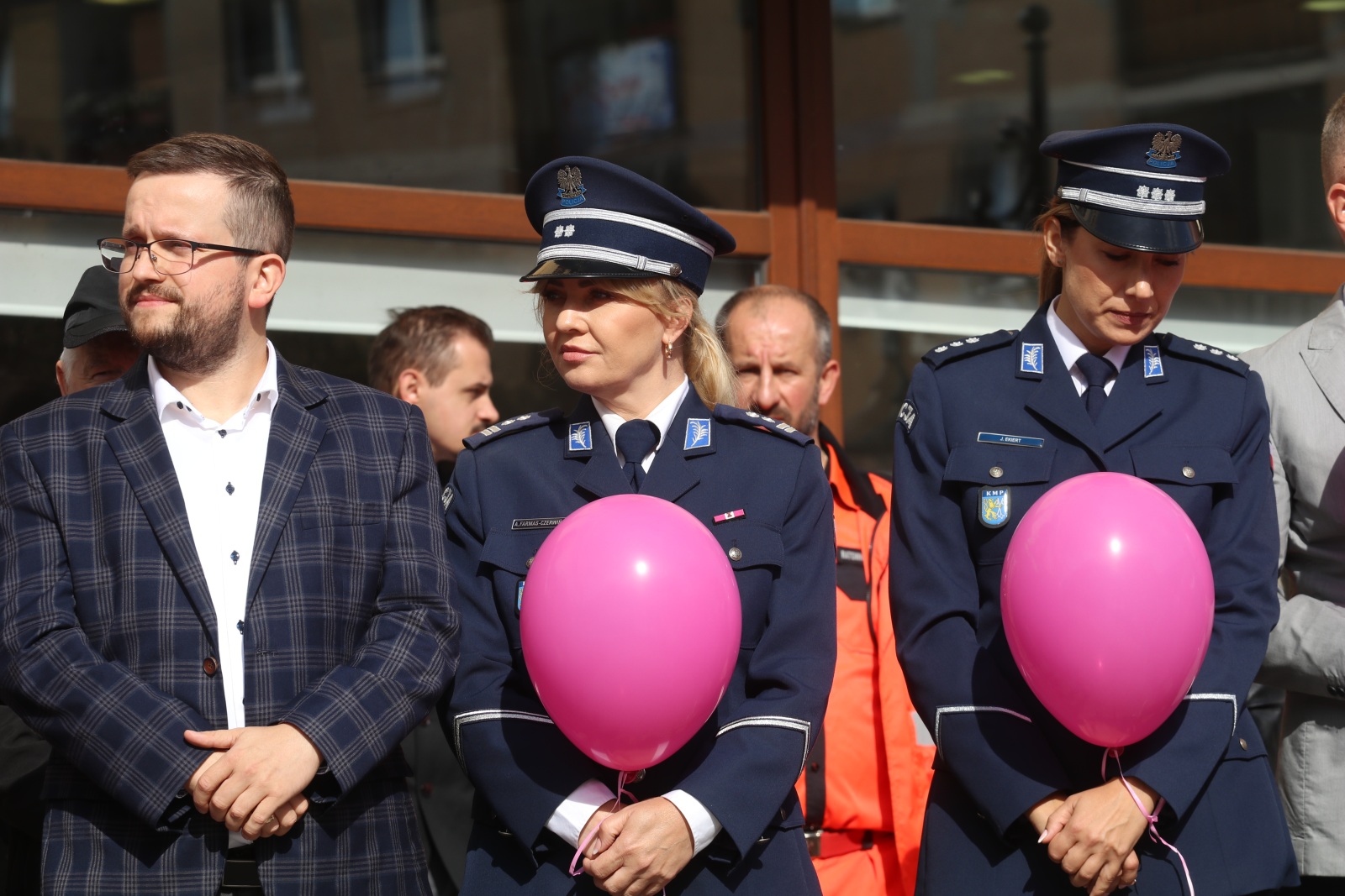 Z różowymi balonami i orkiestrą policyjną maszerowali ku zdrowiu