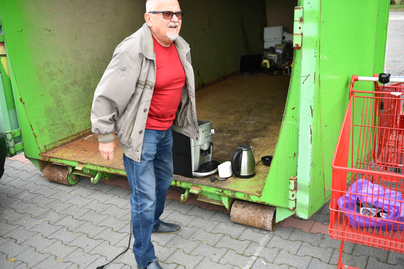 Sadzonka drzewa w zamian za elektroodpad. Ostatni raz w tym roku