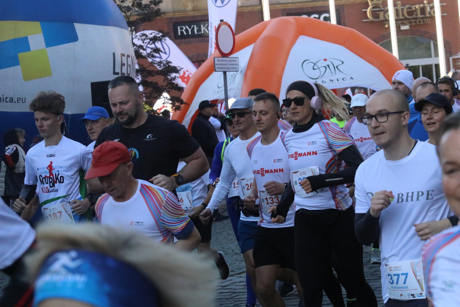 „XII Viessmann Półmaraton – IV Legnicka Dziesiątka”. Część 2
