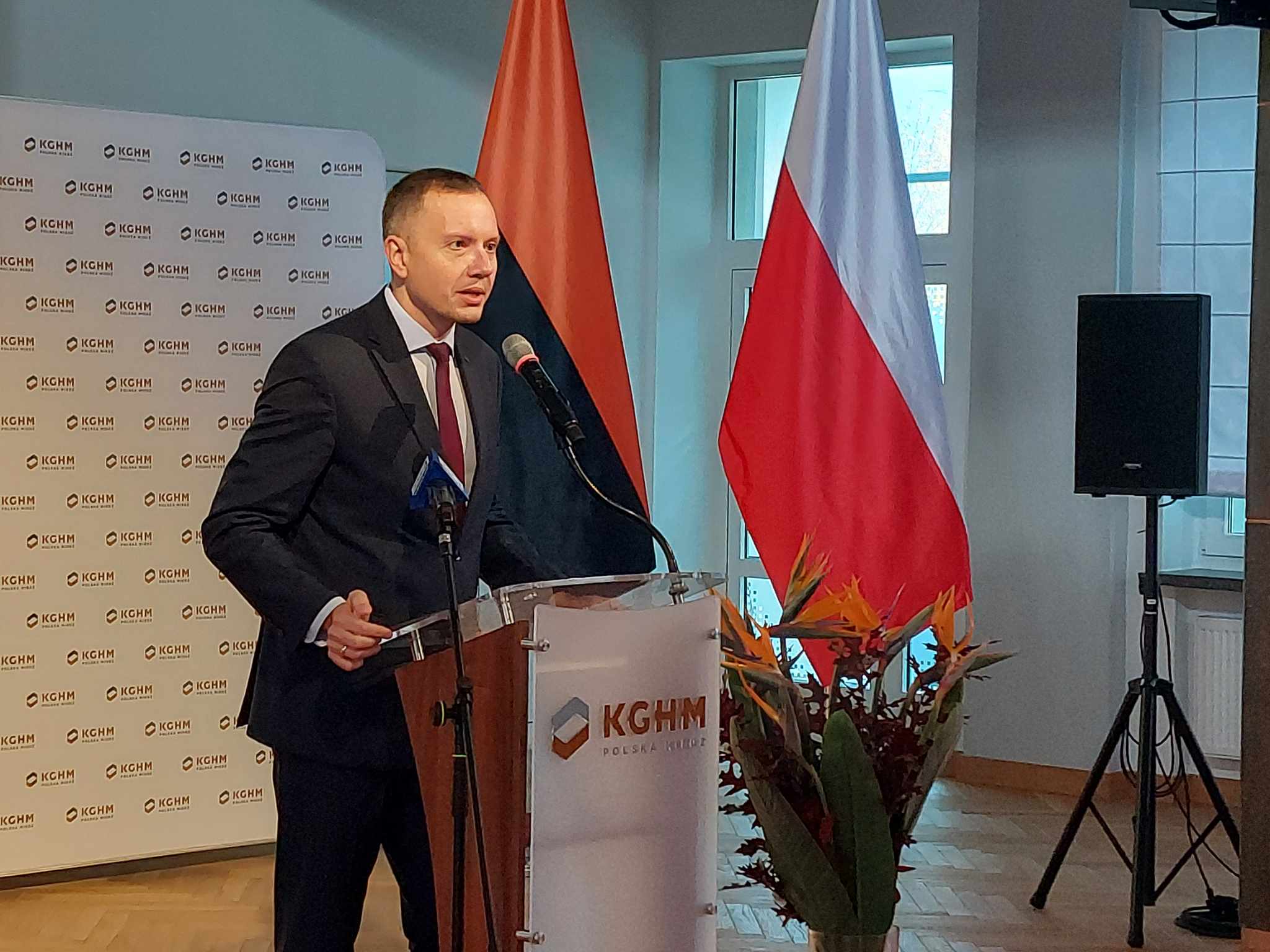 W legnickiej hucie miedzi uroczyście nadano stopnie hutnicze