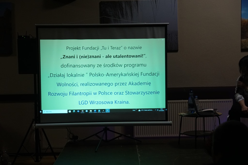 Spotkanie z Beatą Bąkowską - autoką książki o Kunicach