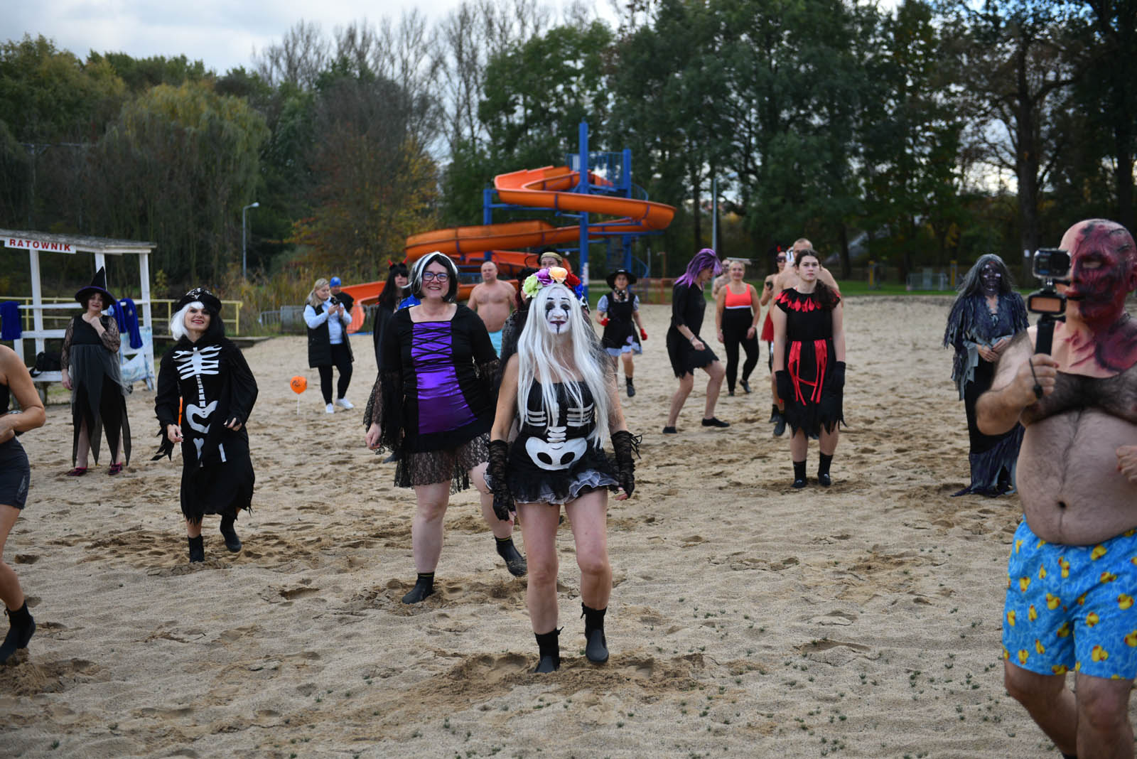 Legnickie Morsy halooweenowo rozpoczęły sezon na Kormoranie