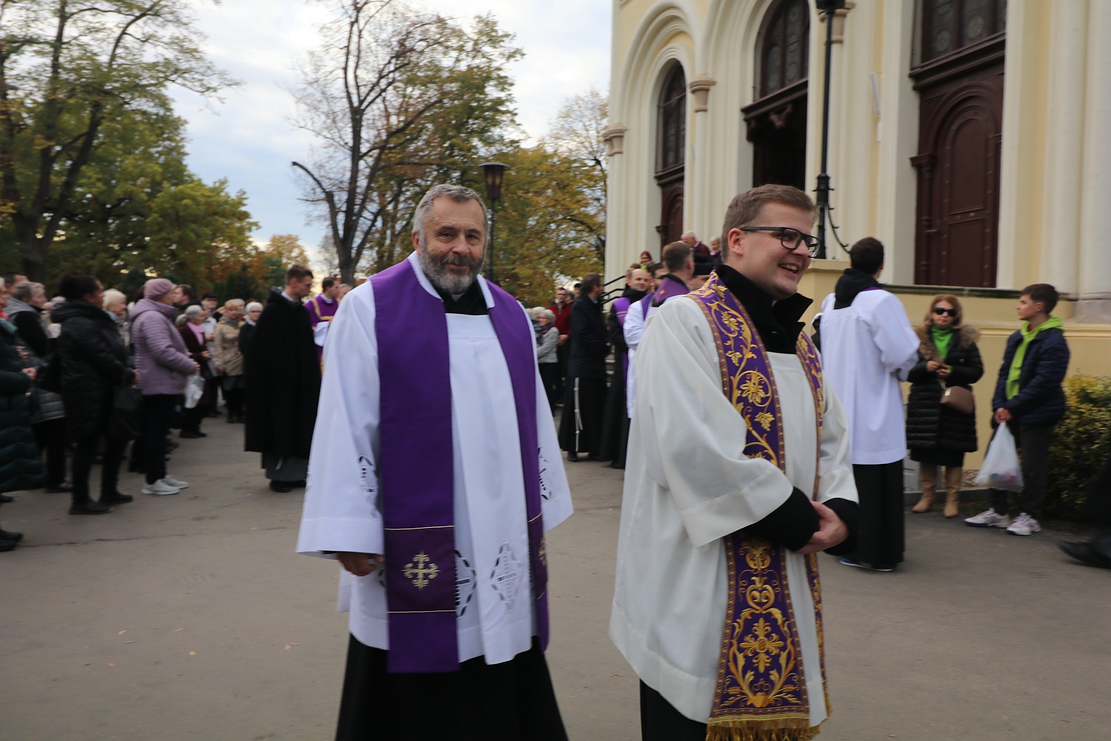 Na Cmentarzu Komunalnym w Legnicy modlono się za zmarłych