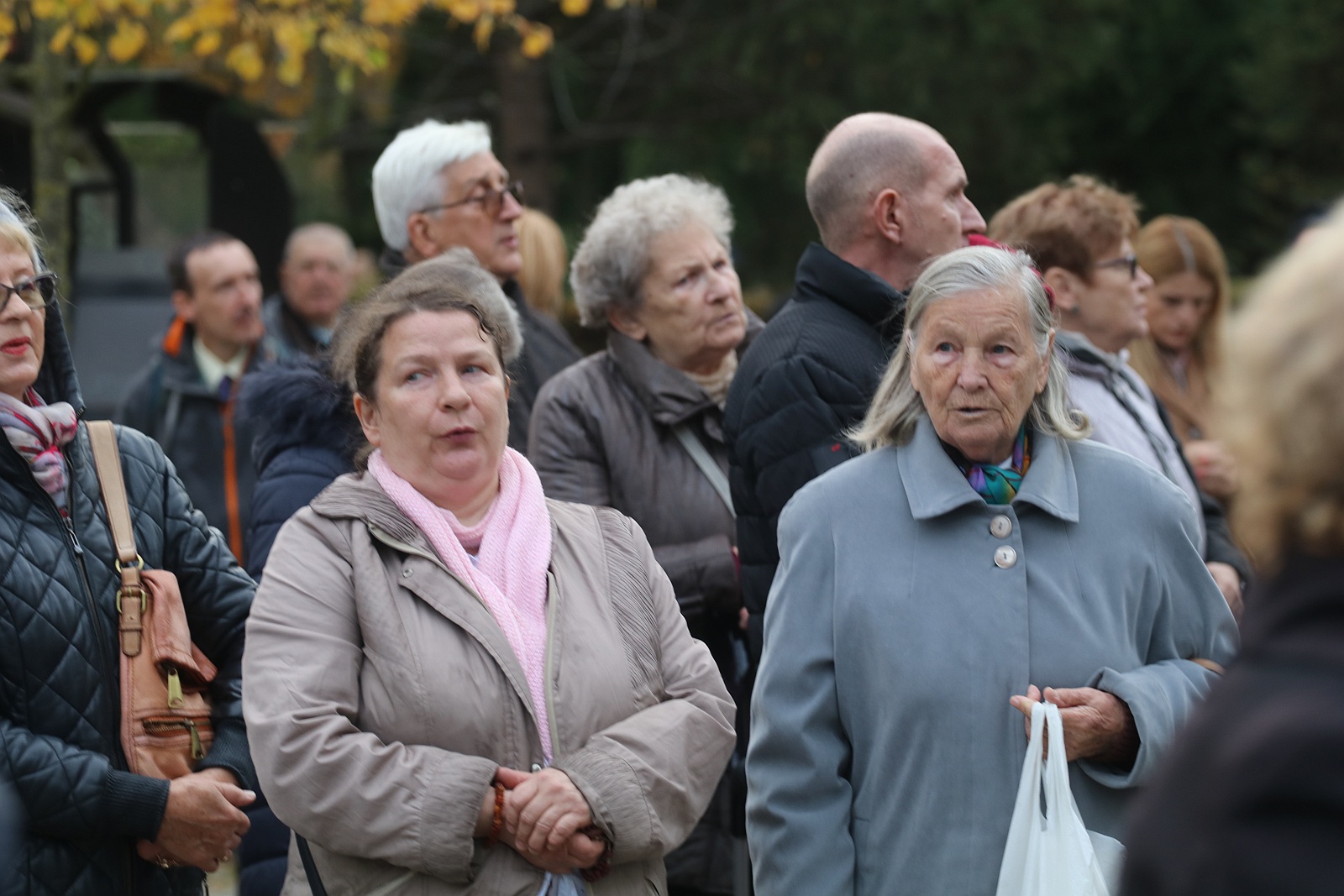 Na Cmentarzu Komunalnym w Legnicy modlono się za zmarłych