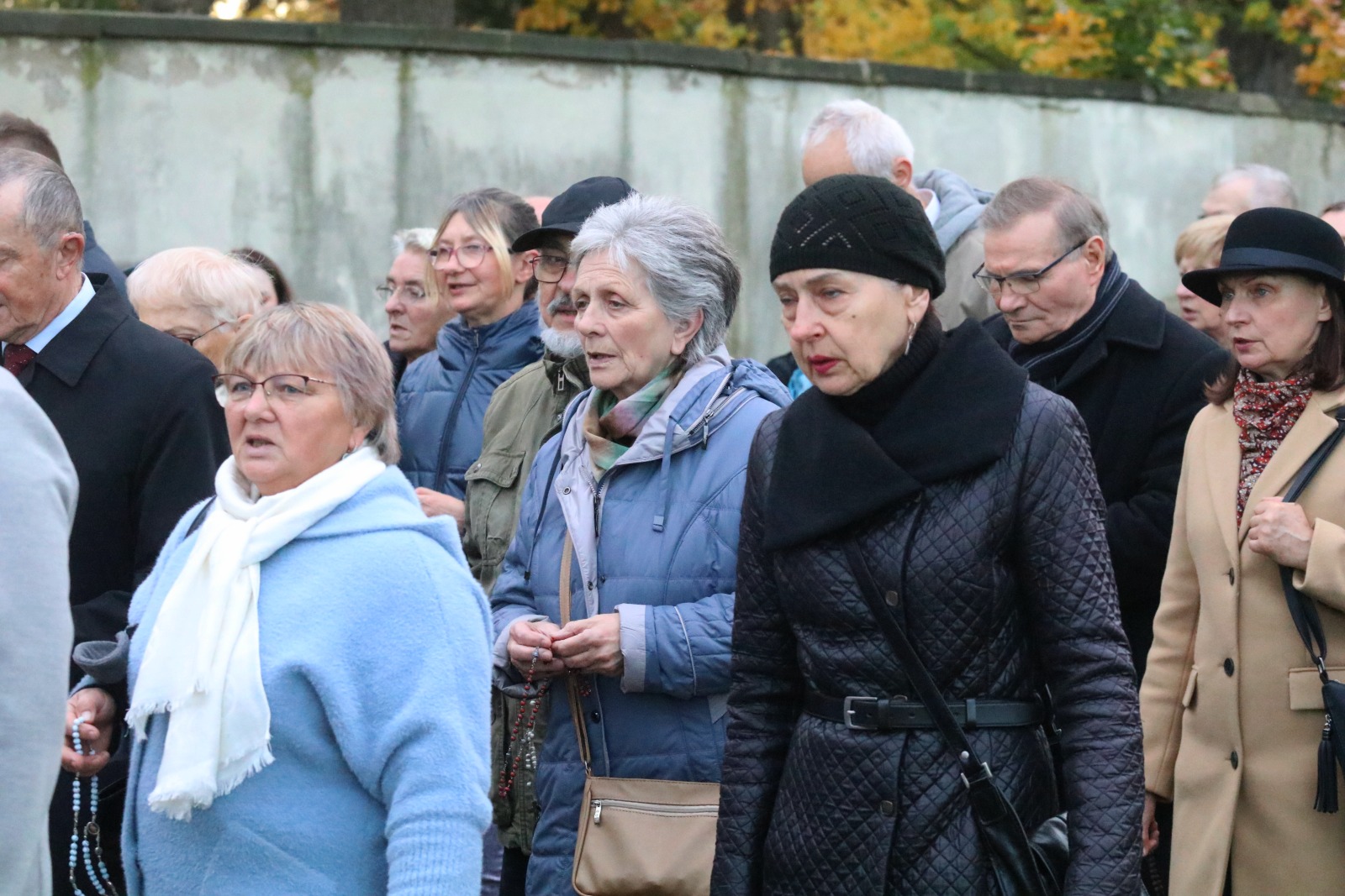Na Cmentarzu Komunalnym w Legnicy modlono się za zmarłych