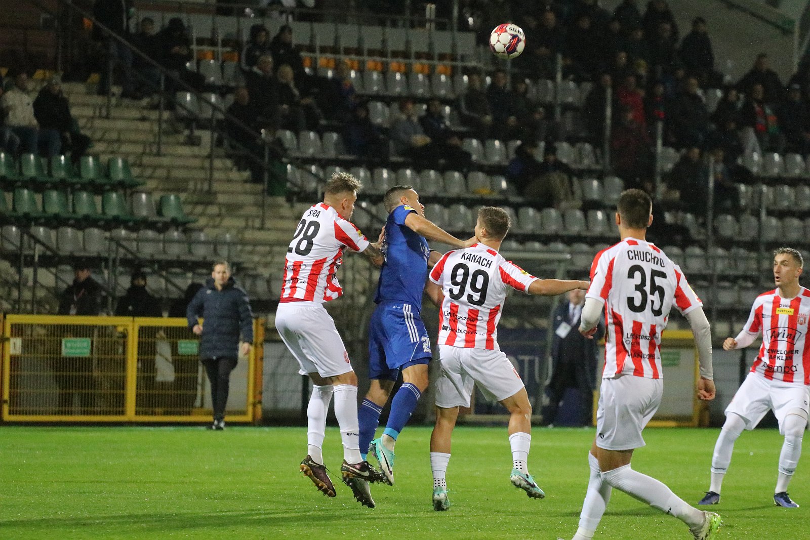 Miedź przegrała z Resovią w meczu 14 kolejki Fortuna 1 Ligi