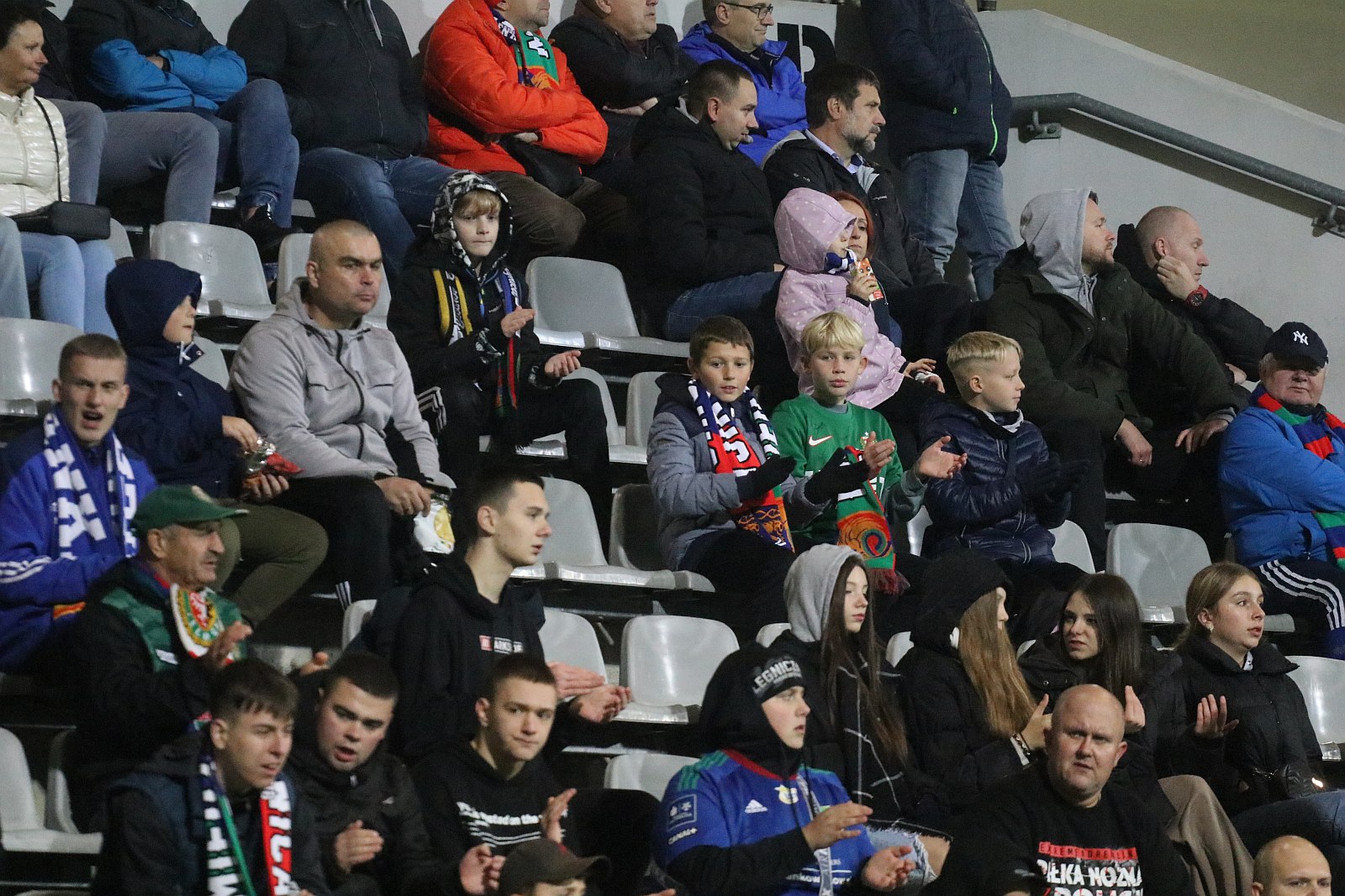 Ponad trzy tysiące kibiców oglądało porażkę Miedzi Legnica