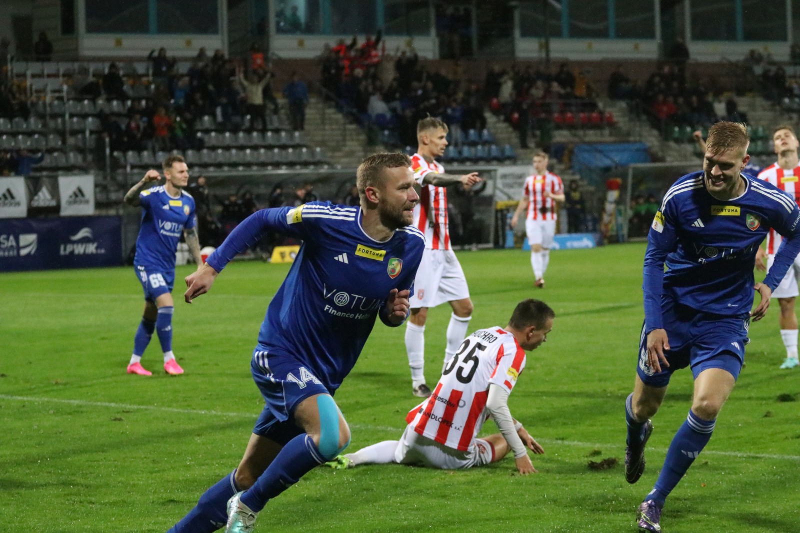 Miedź przegrała z Resovią w meczu 14 kolejki Fortuna 1 Ligi