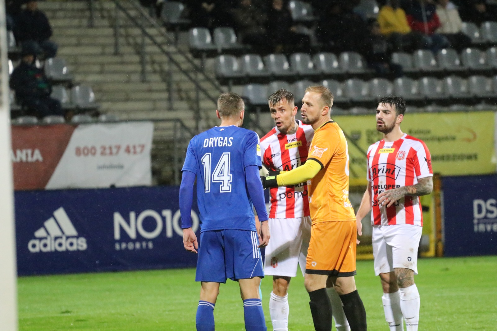 Miedź przegrała z Resovią w meczu 14 kolejki Fortuna 1 Ligi