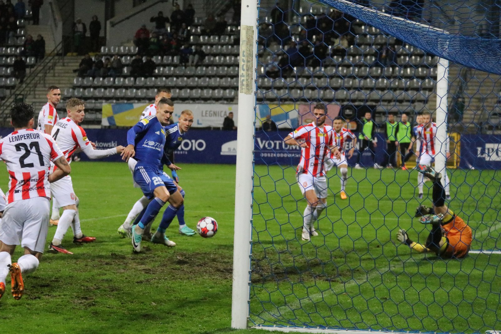 Miedź przegrała z Resovią w meczu 14 kolejki Fortuna 1 Ligi