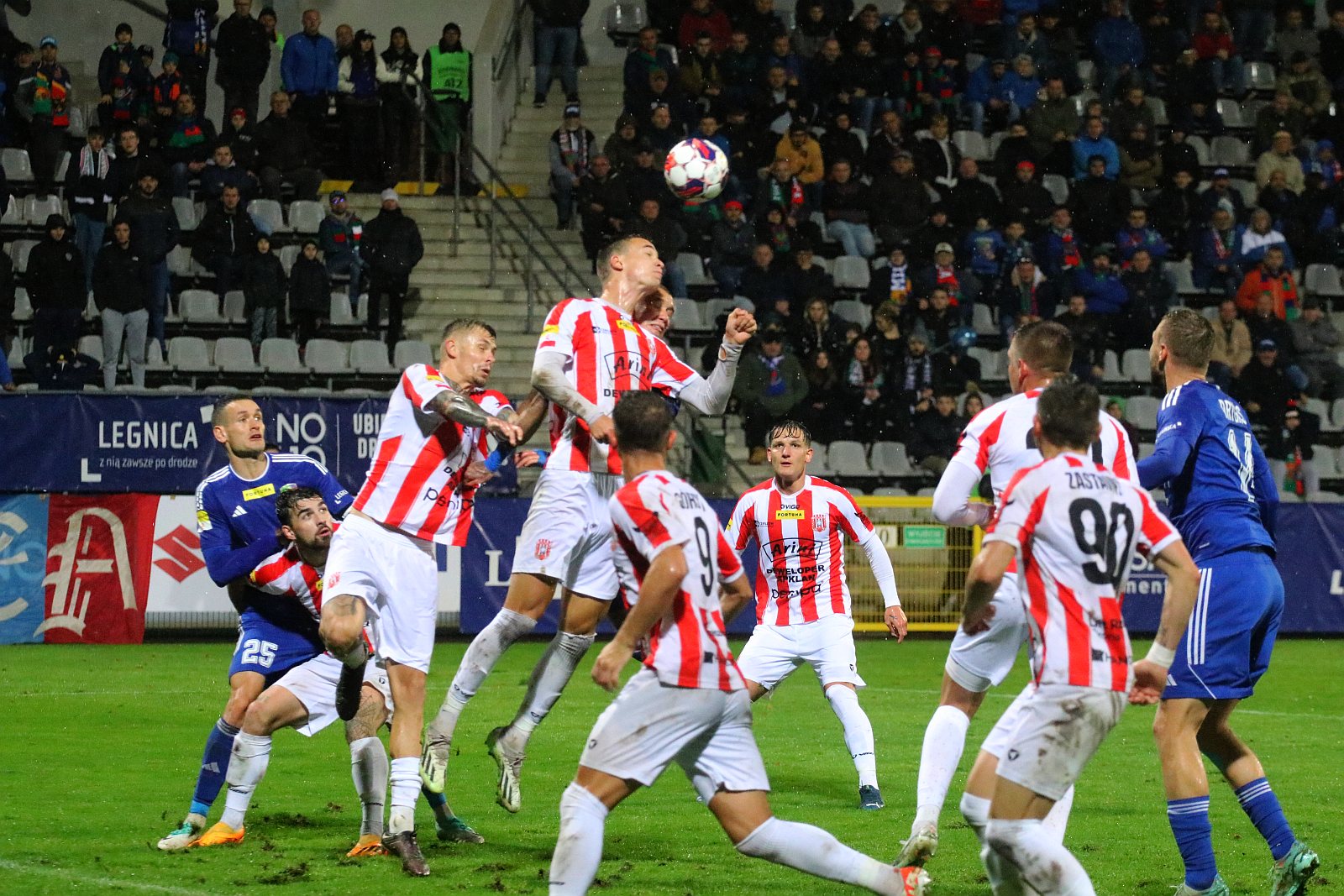 Miedź przegrała z Resovią w meczu 14 kolejki Fortuna 1 Ligi