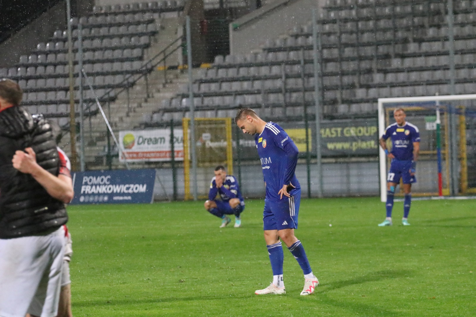 Miedź przegrała z Resovią w meczu 14 kolejki Fortuna 1 Ligi