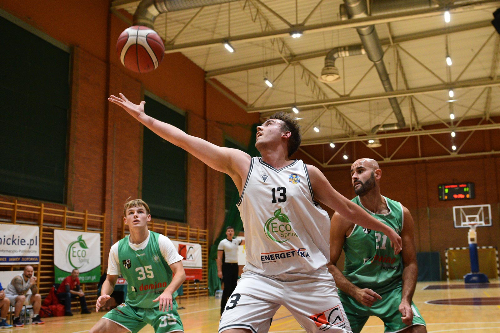 Thriller na Wierzyńskiego. Wygrana Basketu Legnica