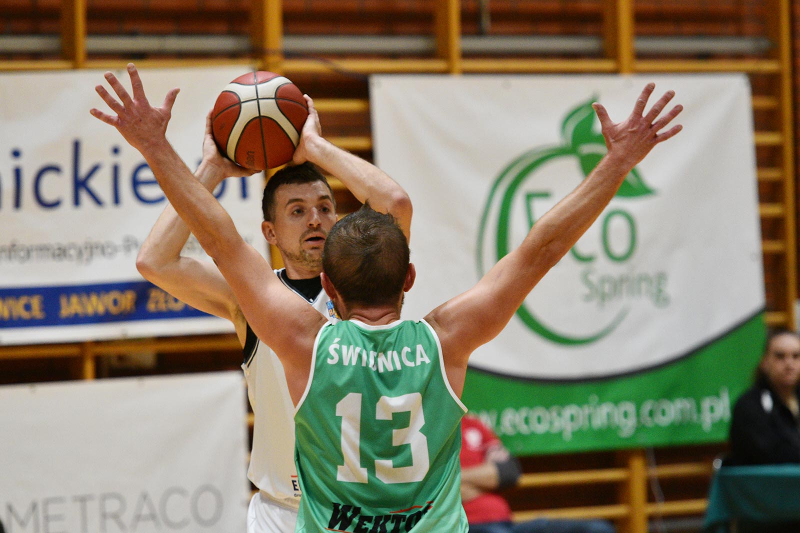 Thriller na Wierzyńskiego. Wygrana Basketu Legnica