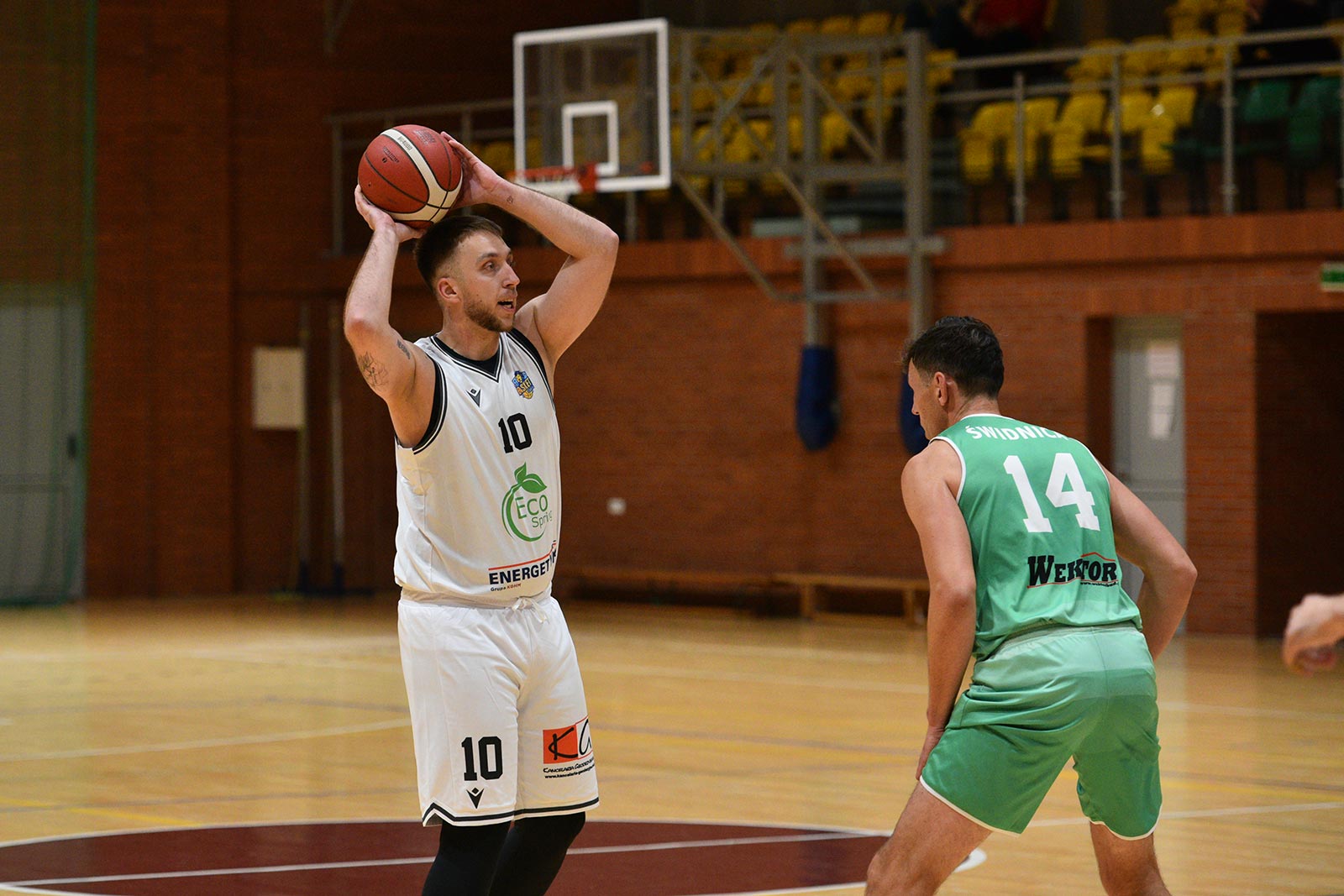 Thriller na Wierzyńskiego. Wygrana Basketu Legnica