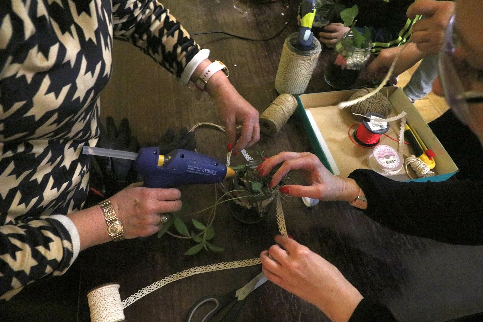 Warsztaty florystyczne Koła Dużych Rodzin 3 Plus Koło Legnica
