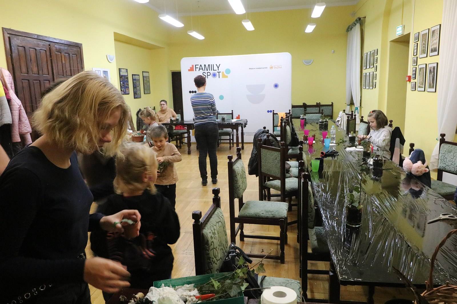 Warsztaty florystyczne Koła Dużych Rodzin 3 Plus Koło Legnica