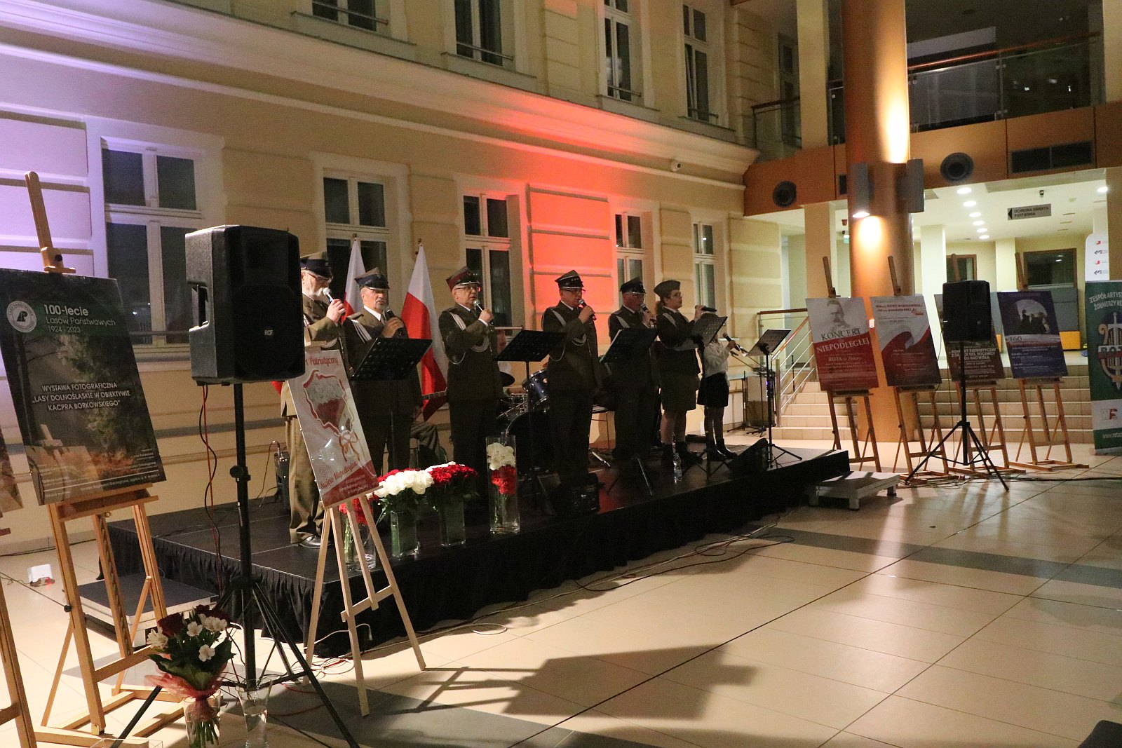 Czudowska żegna się z polityczną sceną w Święto Niepodległości