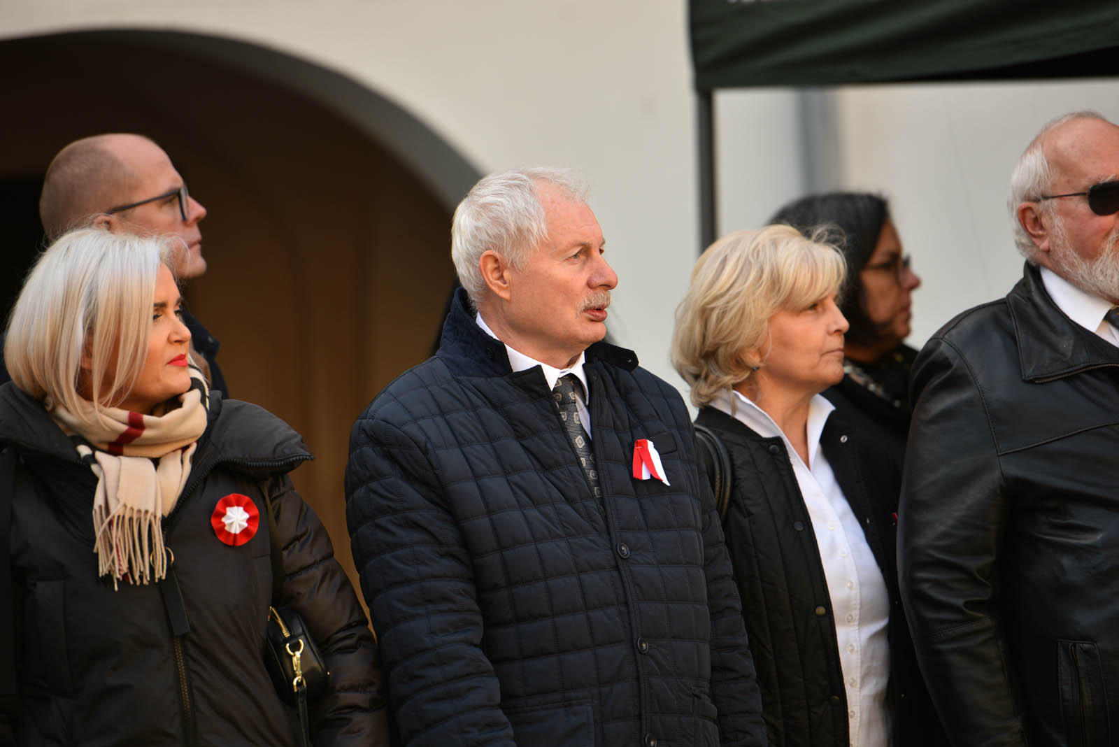 Na sztandar ślubowali strzec godności i honoru munduru