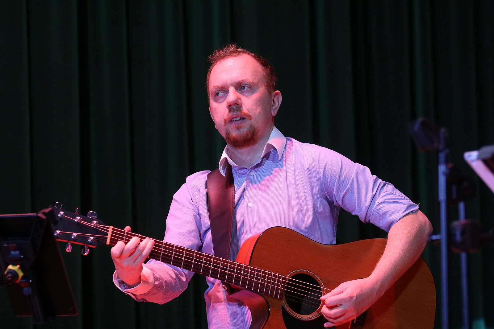 Koncert Patriotyczny w wykonaniu uczniów Nikoli Wardy