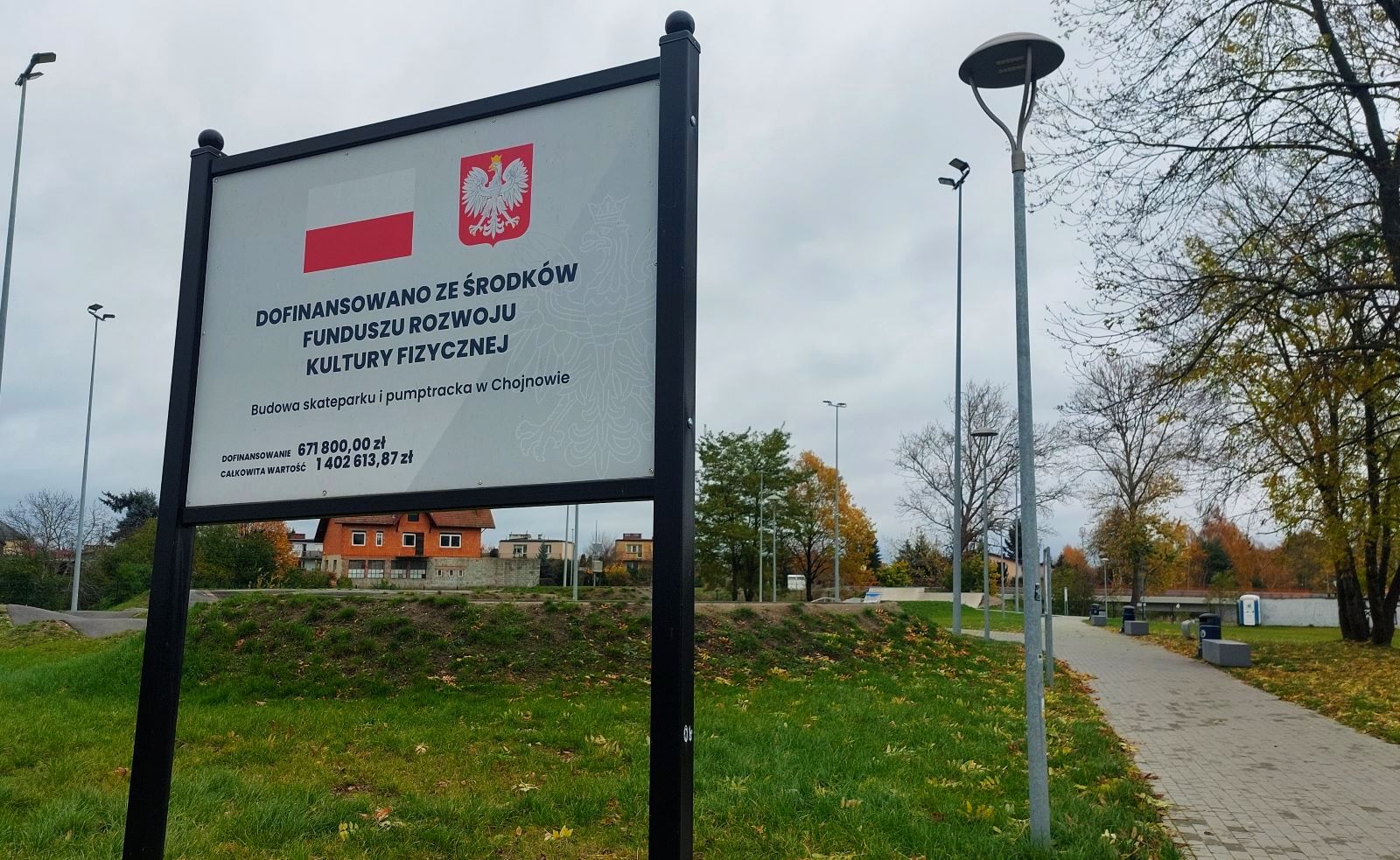 Chojnowski skatepark  pogrążył się w jesienej zadumie