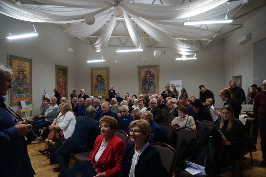 „Madonny Kresowe” w Spalonej. Zobaczcie wystawę