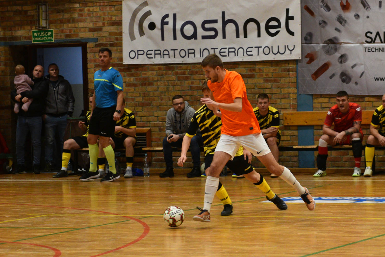 LLH: W meczu otwarcia Białe Sady pokonały Rehabilitację 4:3