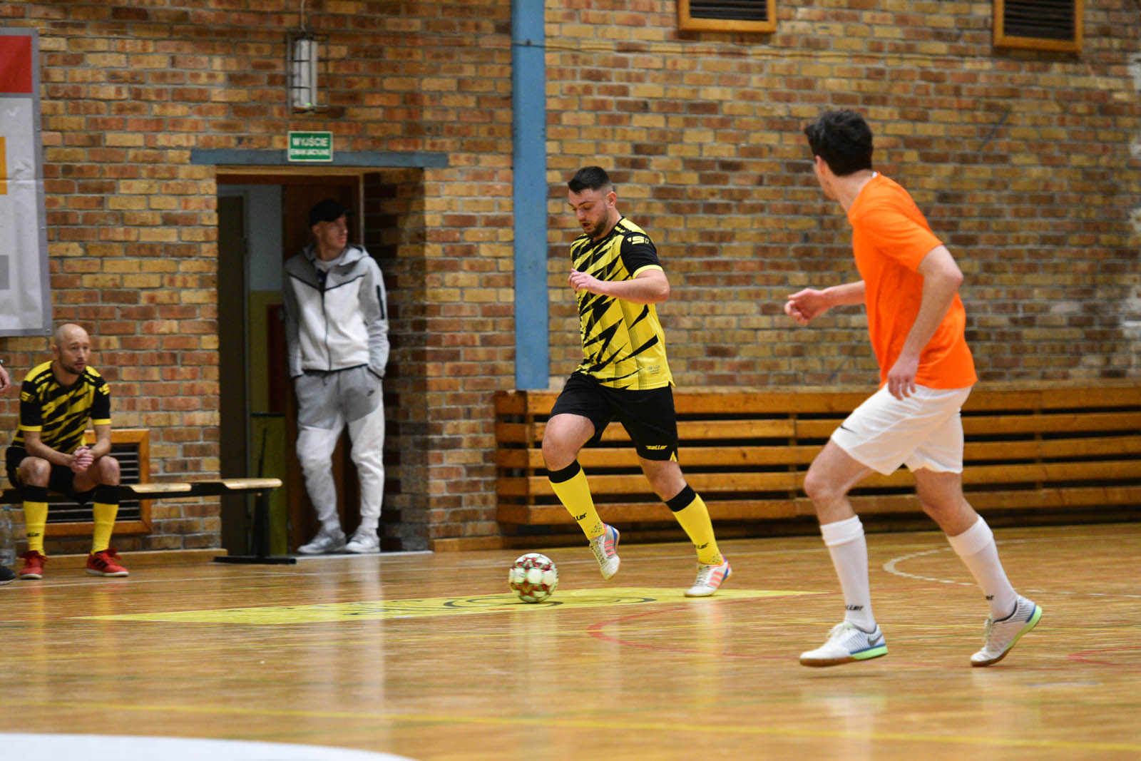 LLH: W meczu otwarcia Białe Sady pokonały Rehabilitację 4:3