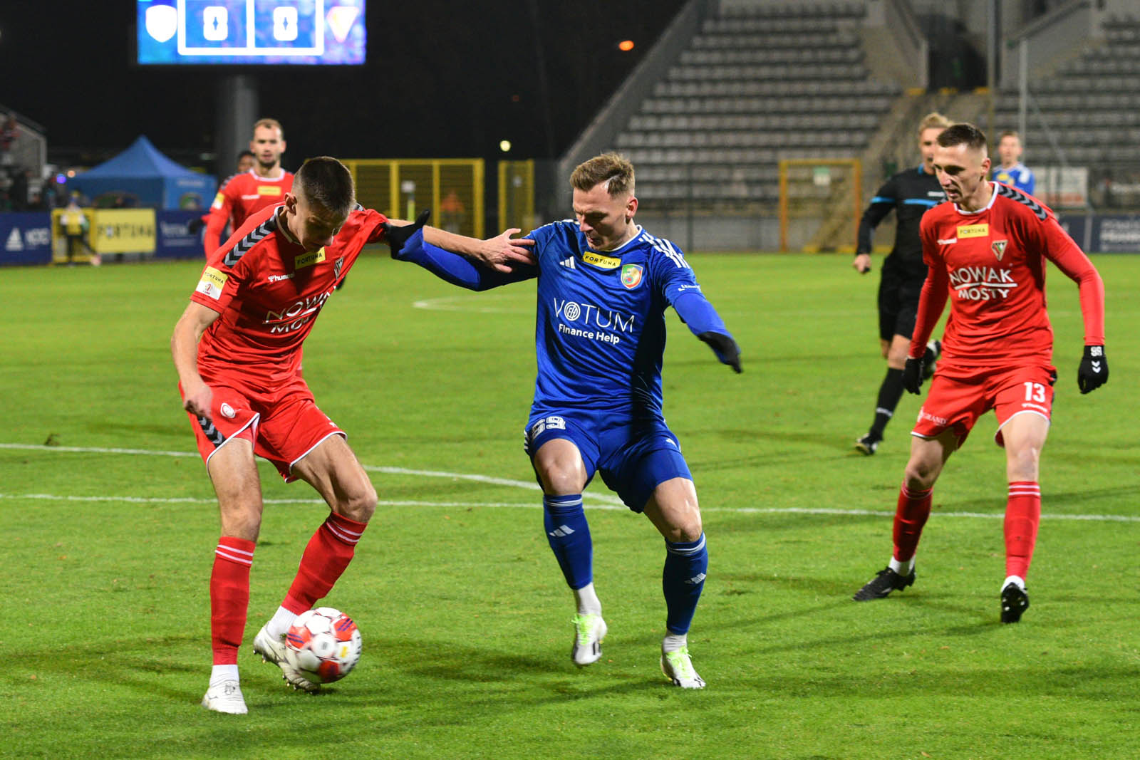 Miedź Legnica pokonała pewnie drużynę Zagłębia Sosnowiec
