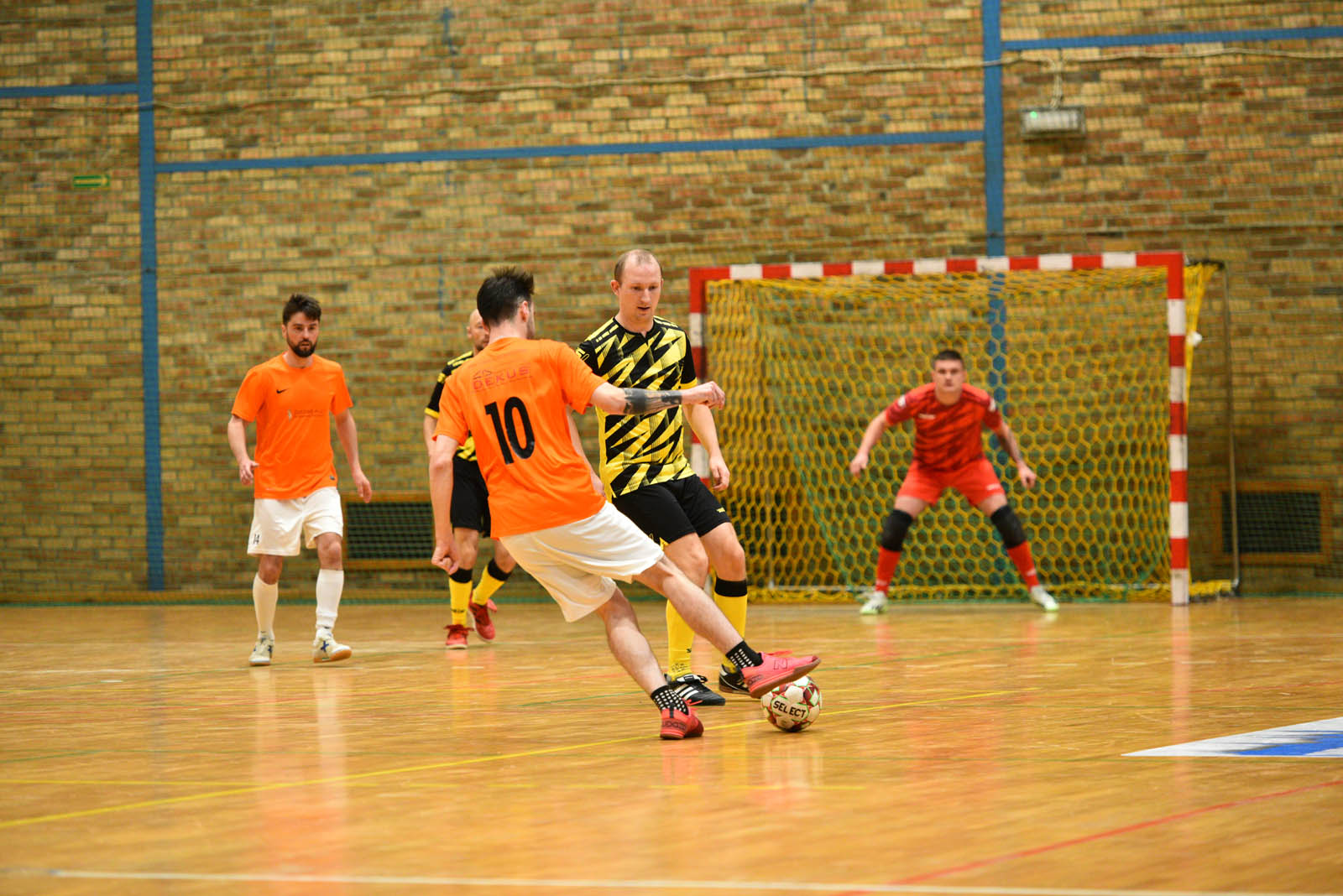 LLH: W meczu otwarcia Białe Sady pokonały Rehabilitację 4:3