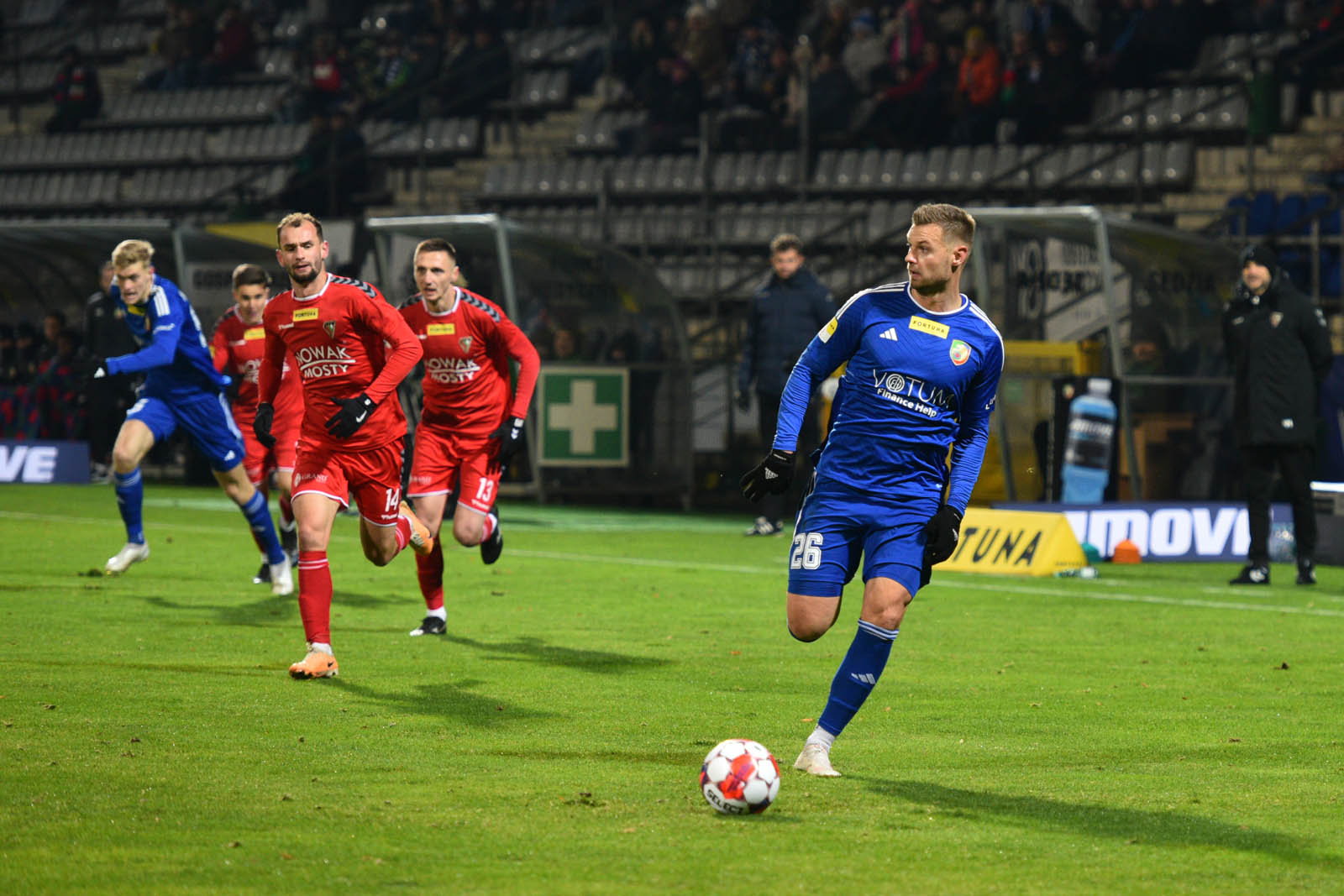 Miedź Legnica pokonała pewnie drużynę Zagłębia Sosnowiec