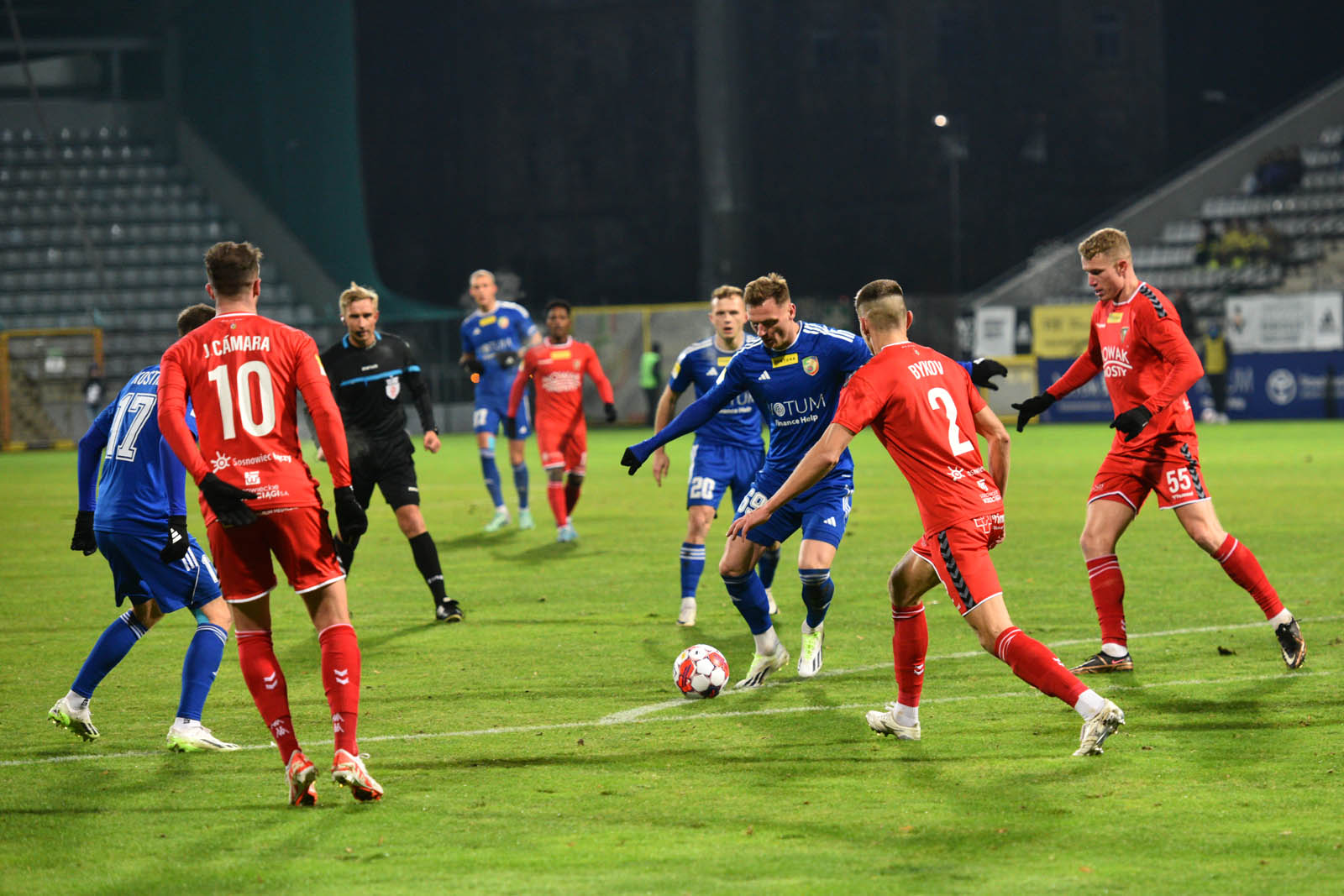 Miedź Legnica pokonała pewnie drużynę Zagłębia Sosnowiec