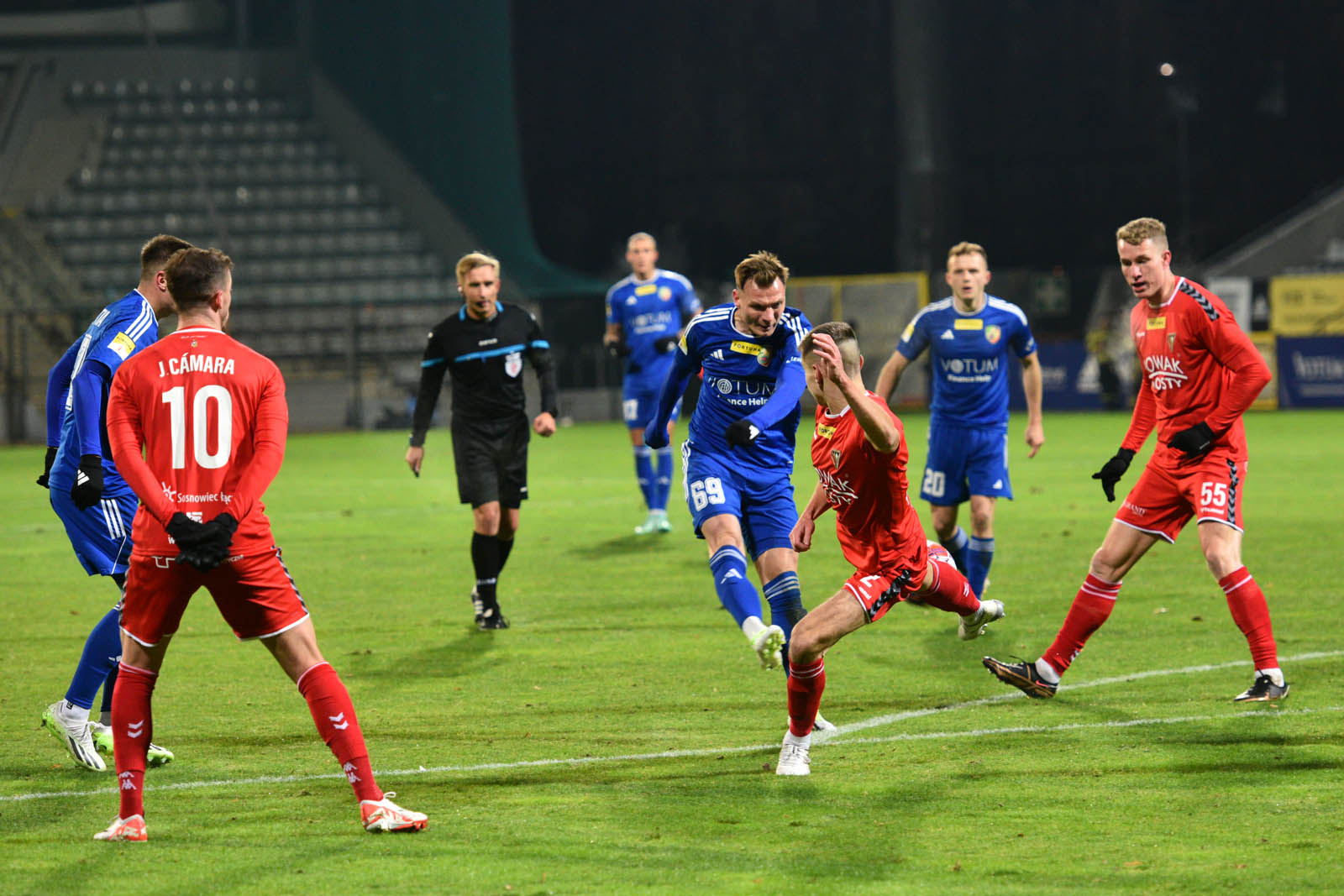 Miedź Legnica pokonała pewnie drużynę Zagłębia Sosnowiec