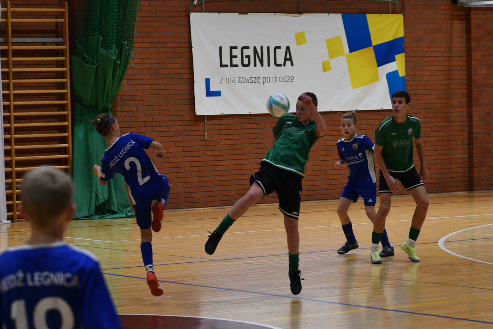 Miedź Legnica triumfuje w tegorocznym Turnieju Mikołajkowym
