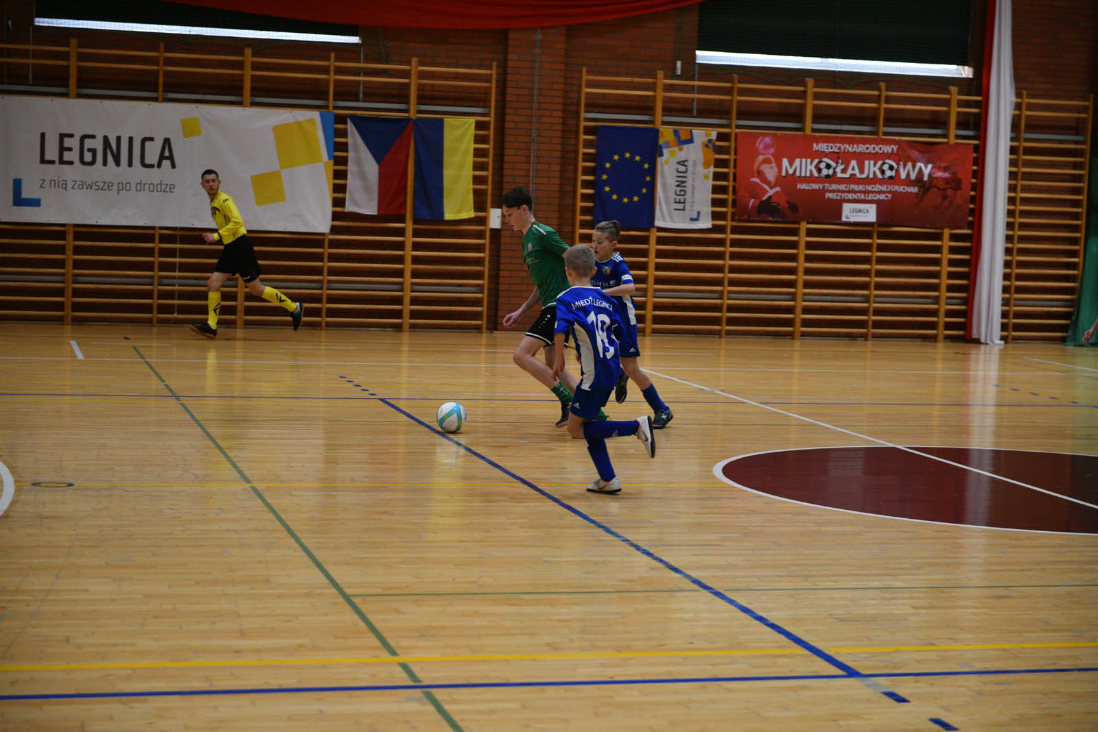 Miedź Legnica triumfuje w tegorocznym Turnieju Mikołajkowym
