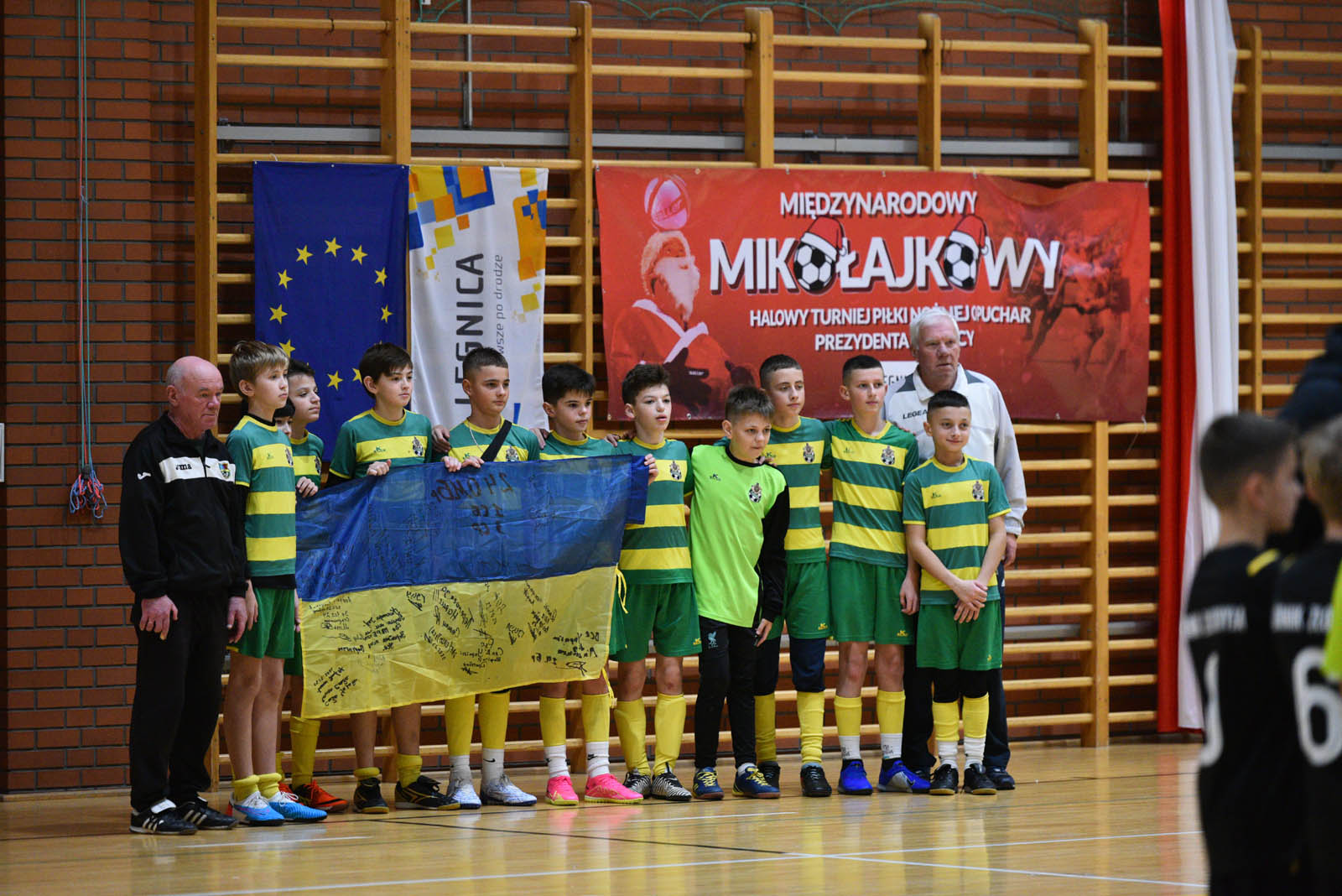 Miedź Legnica triumfuje w tegorocznym Turnieju Mikołajkowym