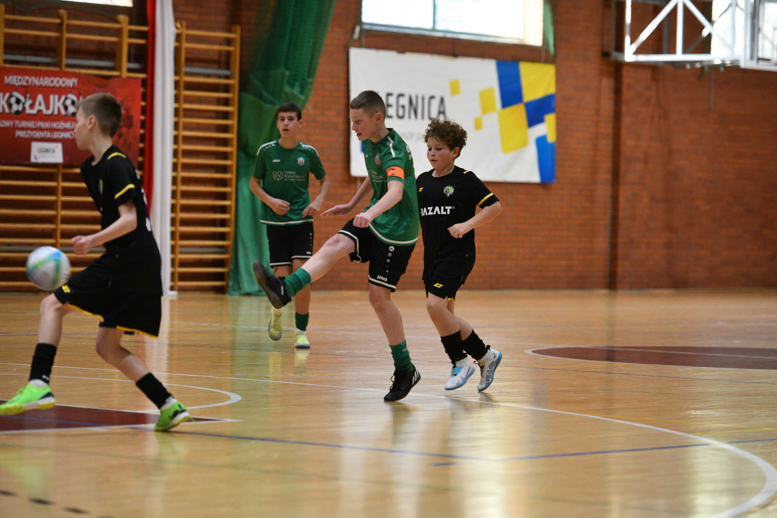 Miedź Legnica triumfuje w tegorocznym Turnieju Mikołajkowym