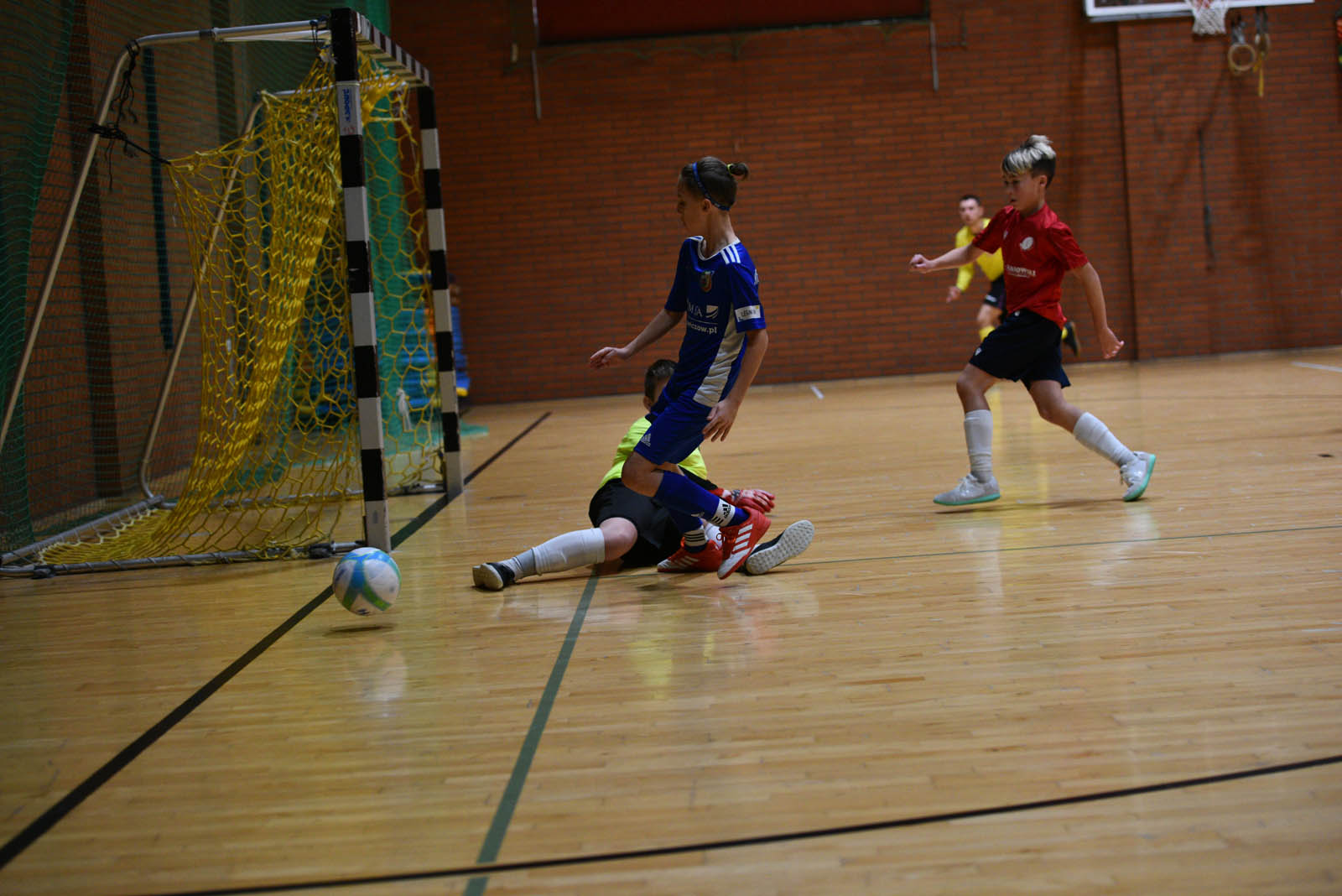 Miedź Legnica triumfuje w tegorocznym Turnieju Mikołajkowym