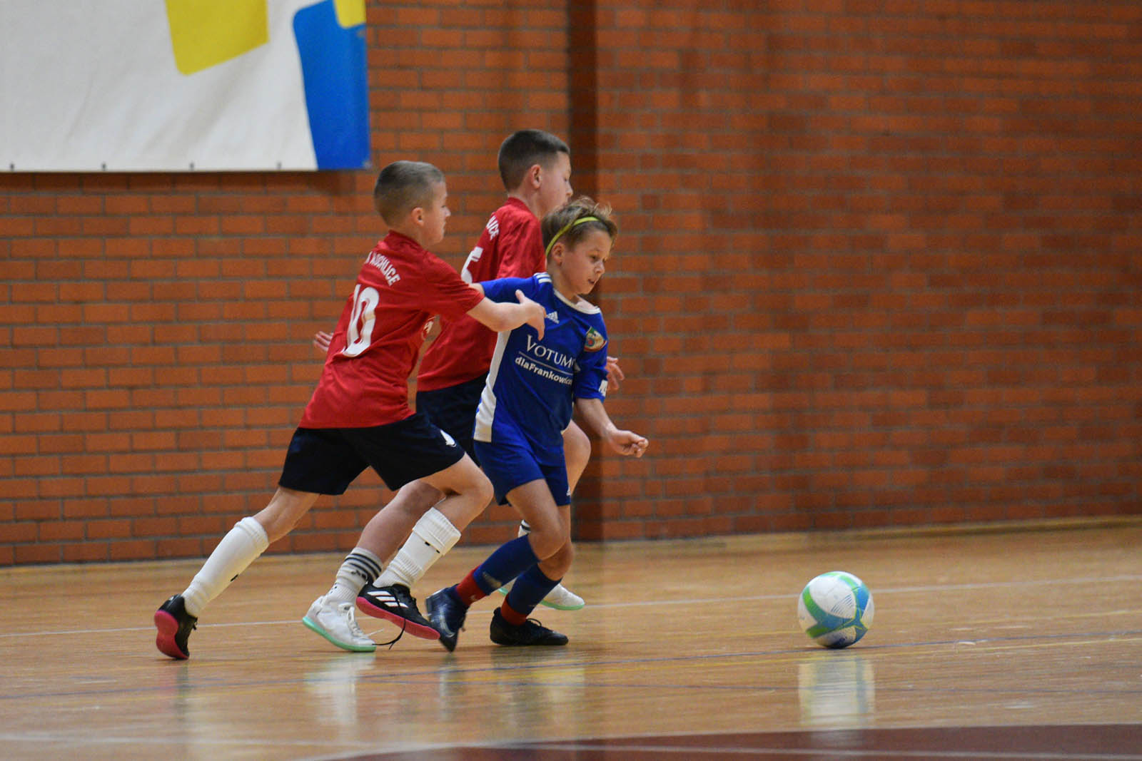 Miedź Legnica triumfuje w tegorocznym Turnieju Mikołajkowym